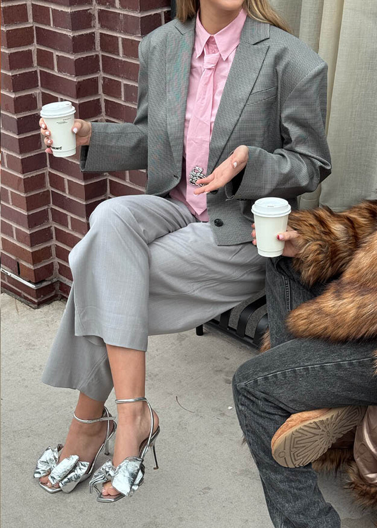 Comfortable Confidence