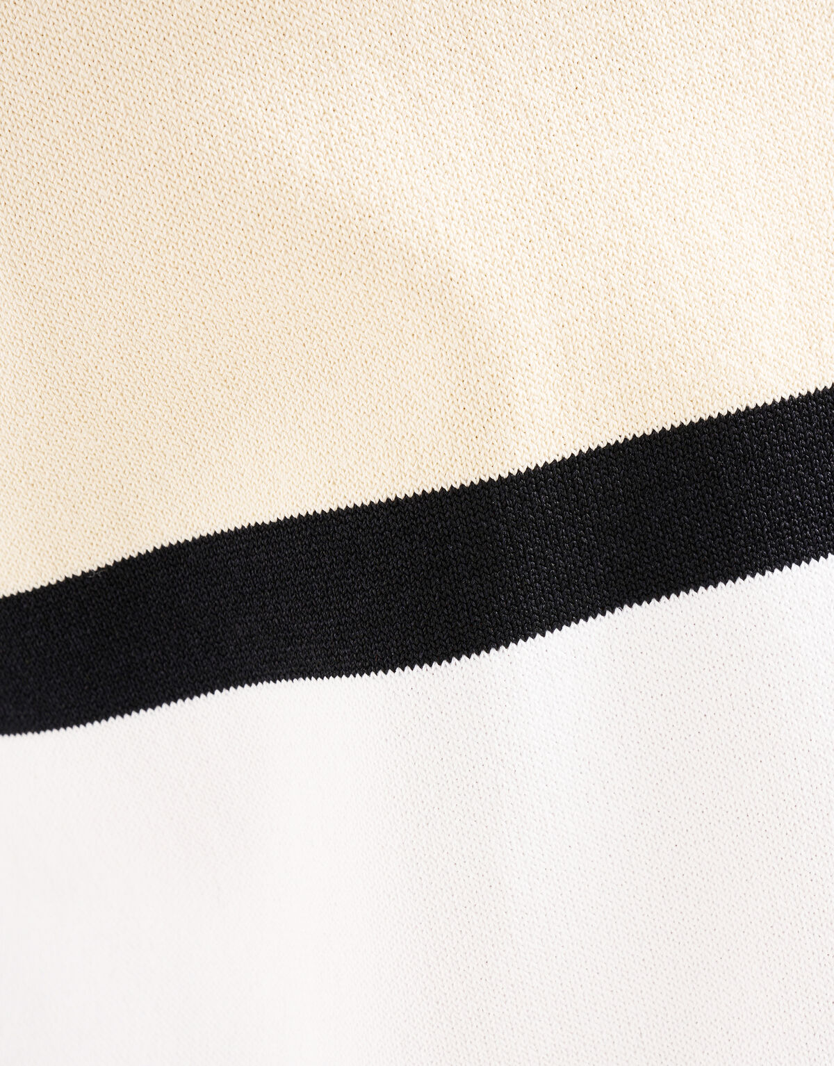 Gestricktes Farbblock-T-Shirt Wei&szlig; SHOEBY MEN