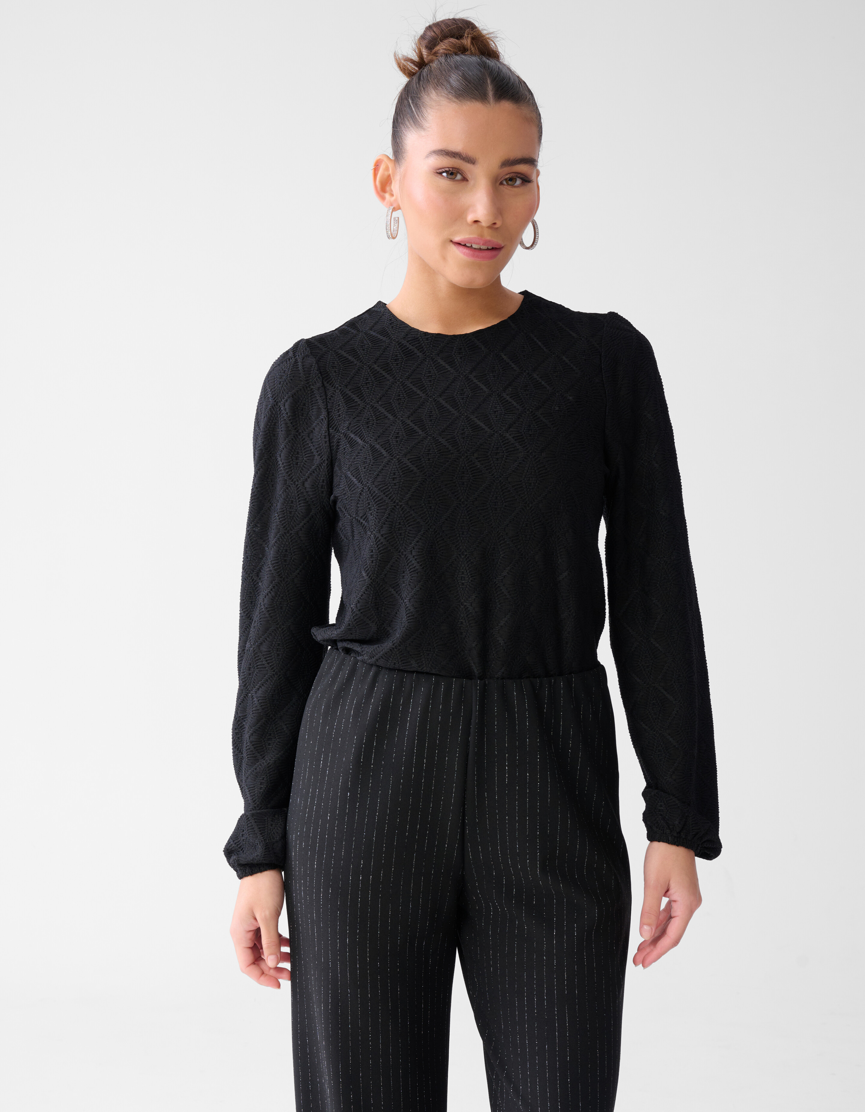 Swirl Textur Top Schwarz SHOEBY WOMEN