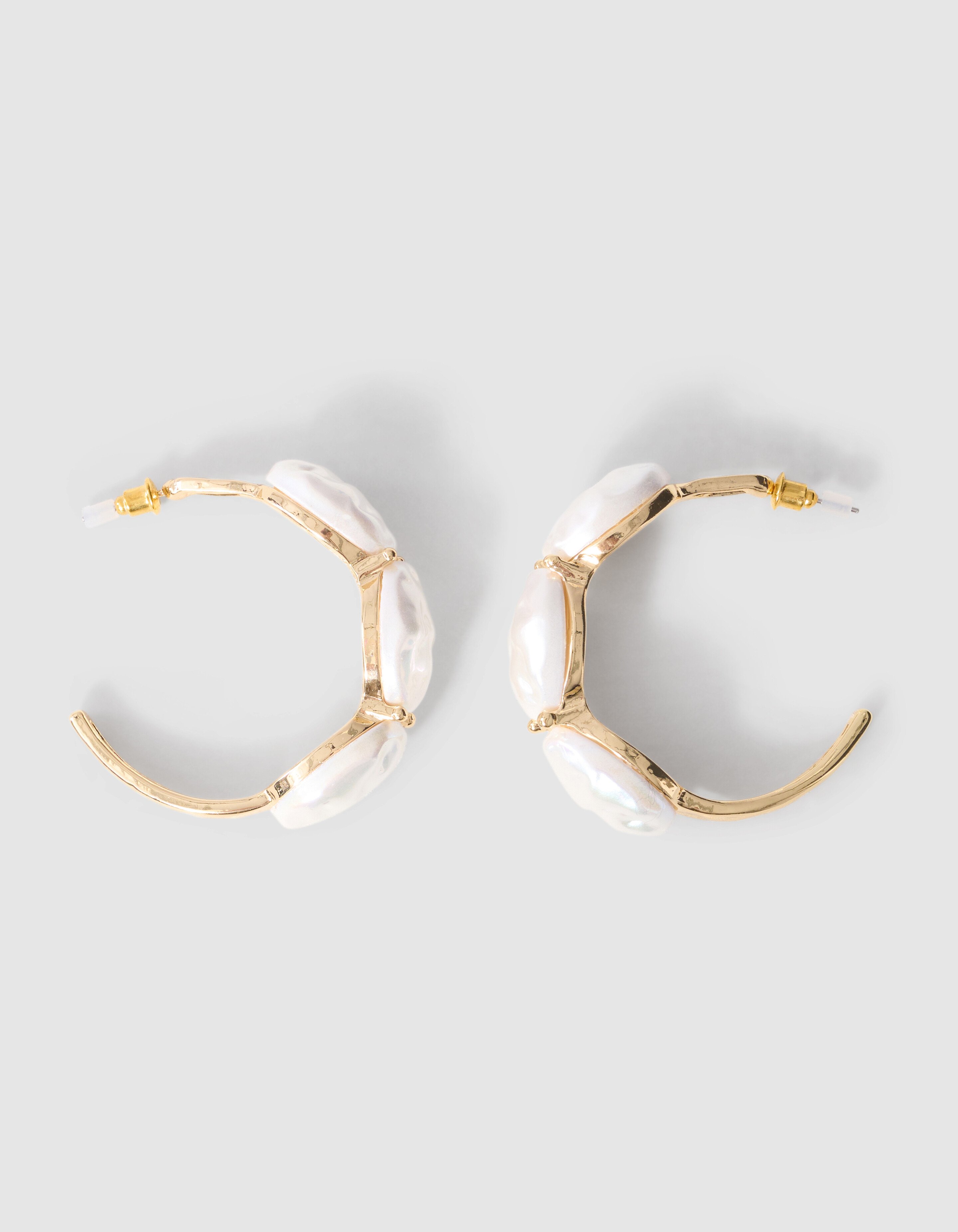 Wasserperlen-Ohrringe in Gold SHOEBY ACCESSOIRES