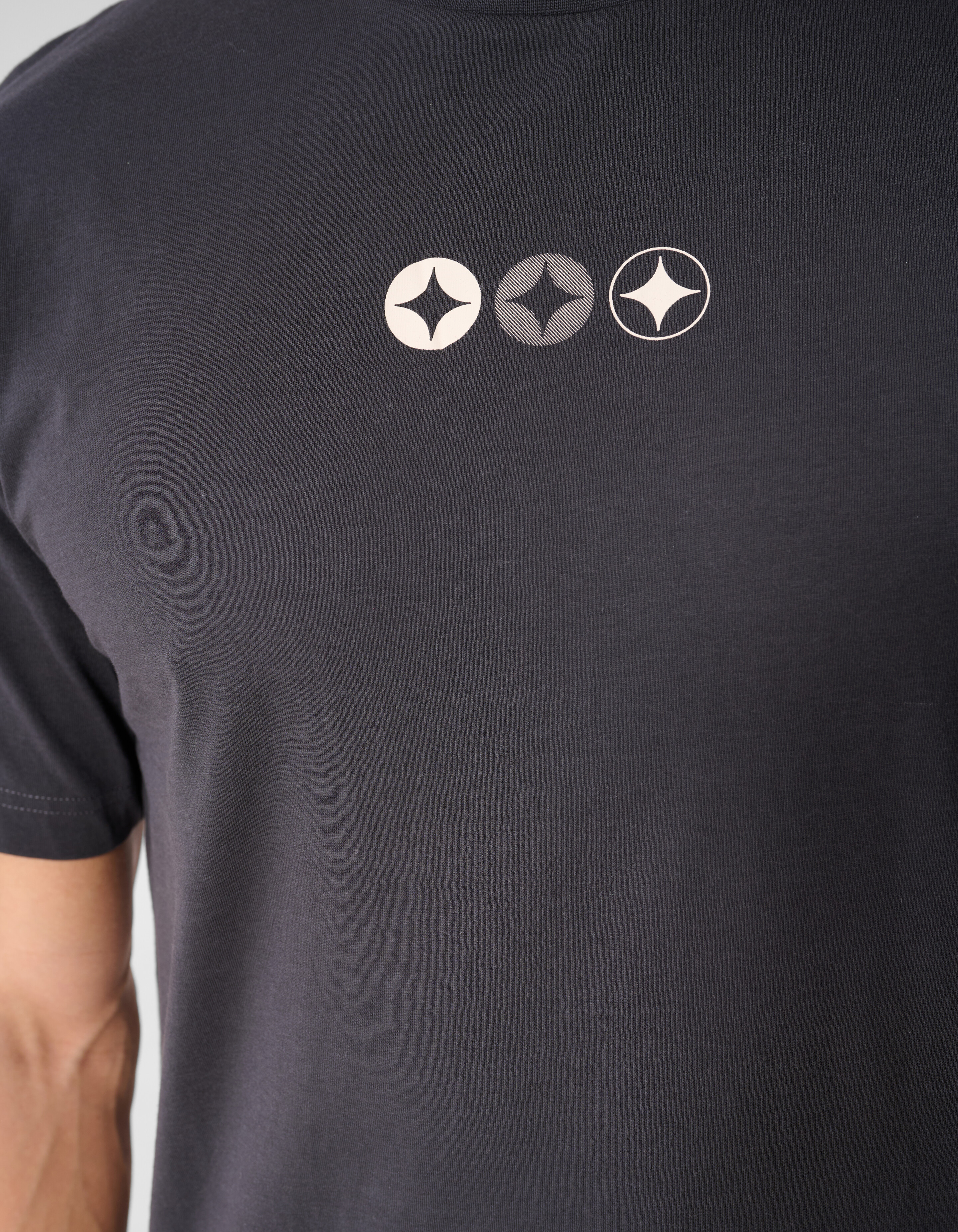 Spark Logo T-Shirt in Dunkelgrau SHOEBY MEN