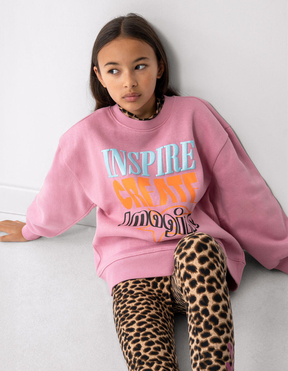 Inspire Artwork Pullover Rosa SHOEBY GIRLS
