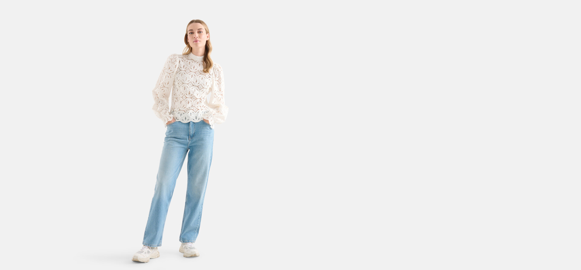 Gerade Denim-Jeans Mediumstone SHOEBY WOMEN