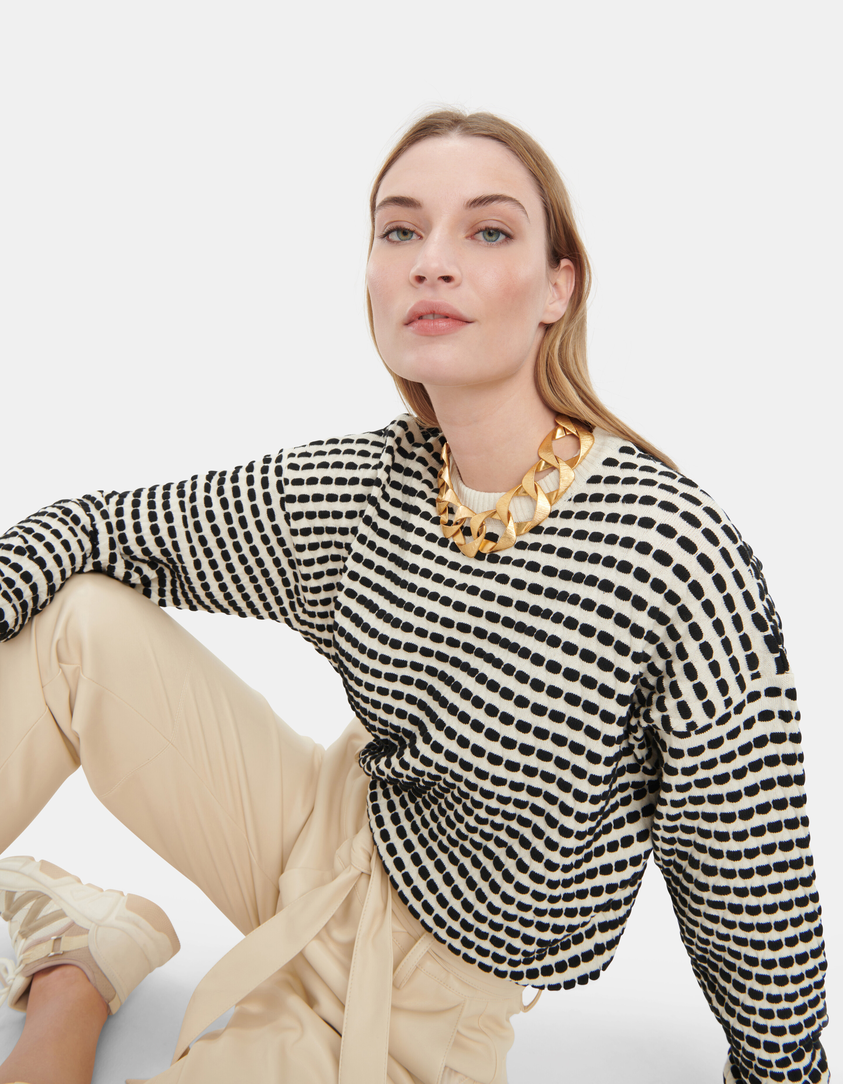 Zweifarbiger Pullover EKSEPT