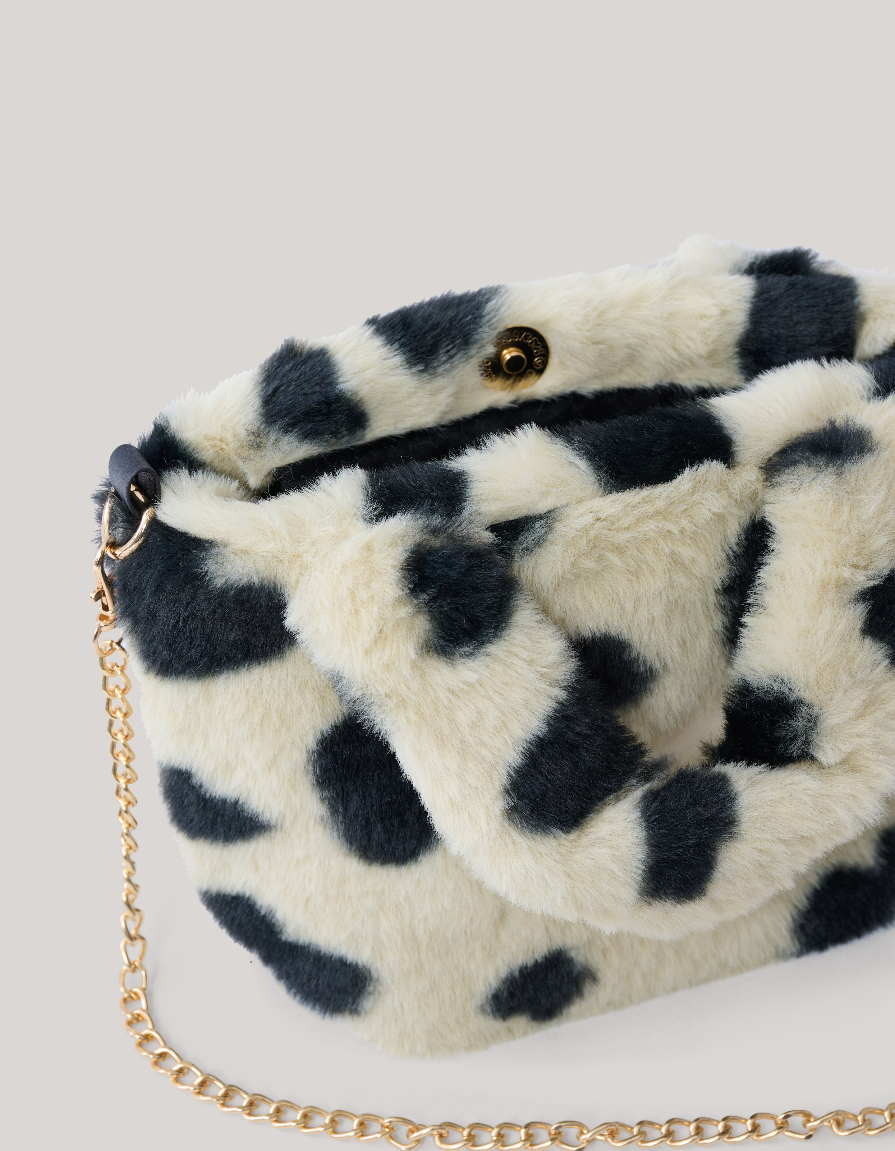 Pelzige Herz Tasche Off Weiß SHOEBY ACCESSOIRES