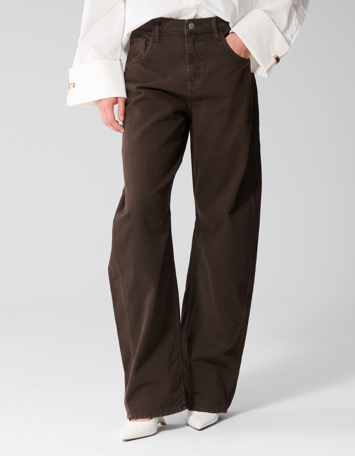 Clean Barrel Fit Jeans Braun SHOEBY WOMEN