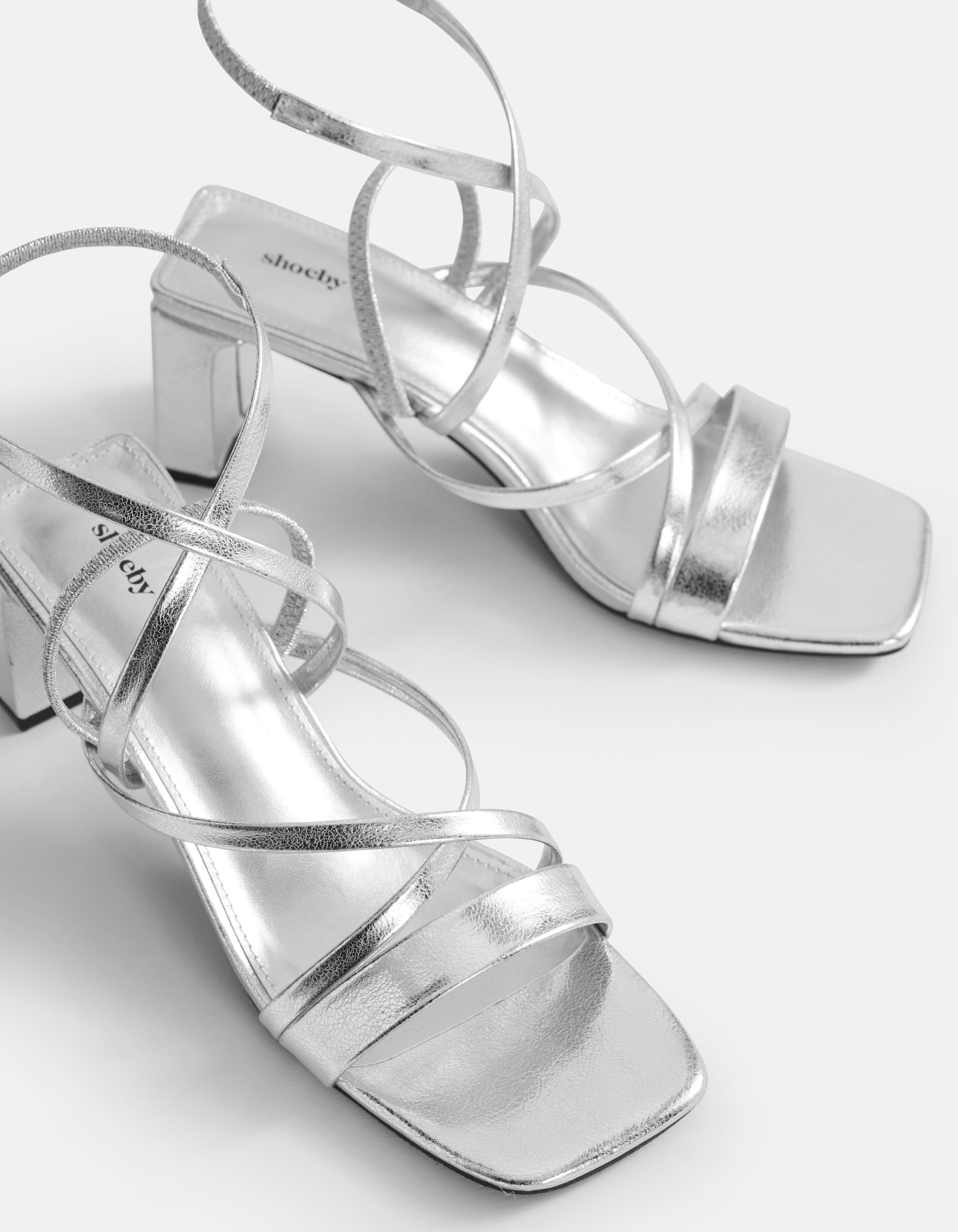 Order Afterglow Absatz-Sandalette silber