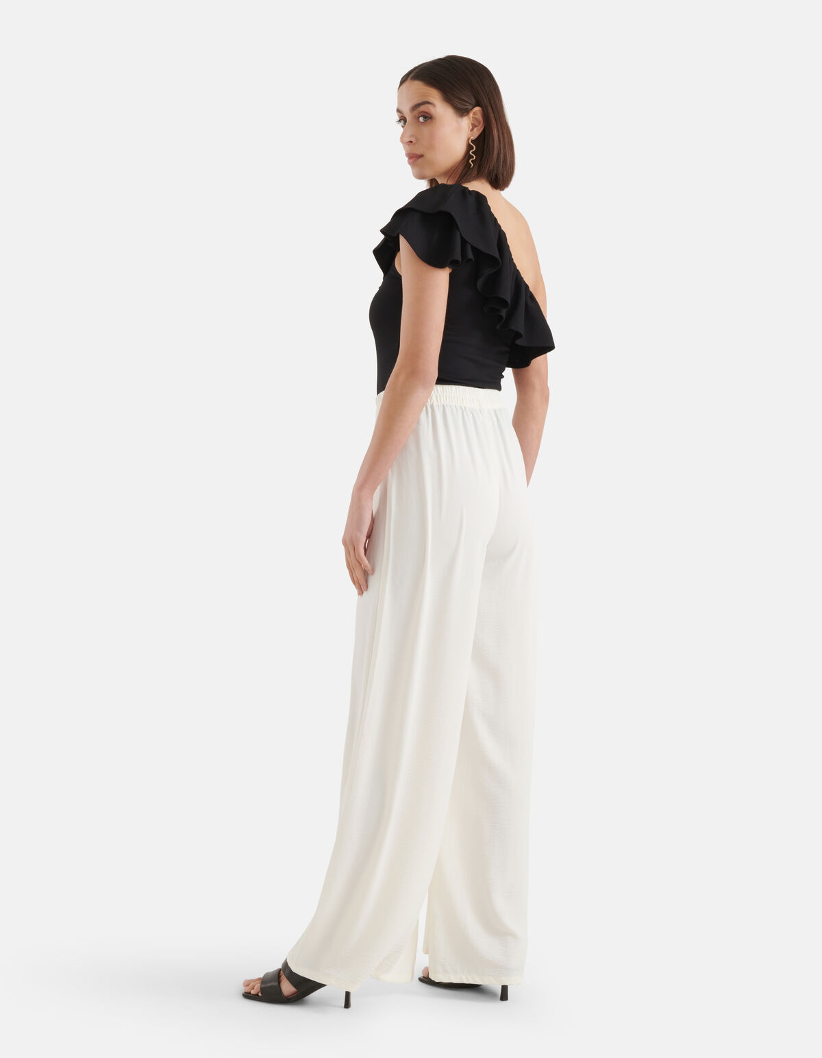 Hose in lockerer Passform off-white SHOEBY WOMEN