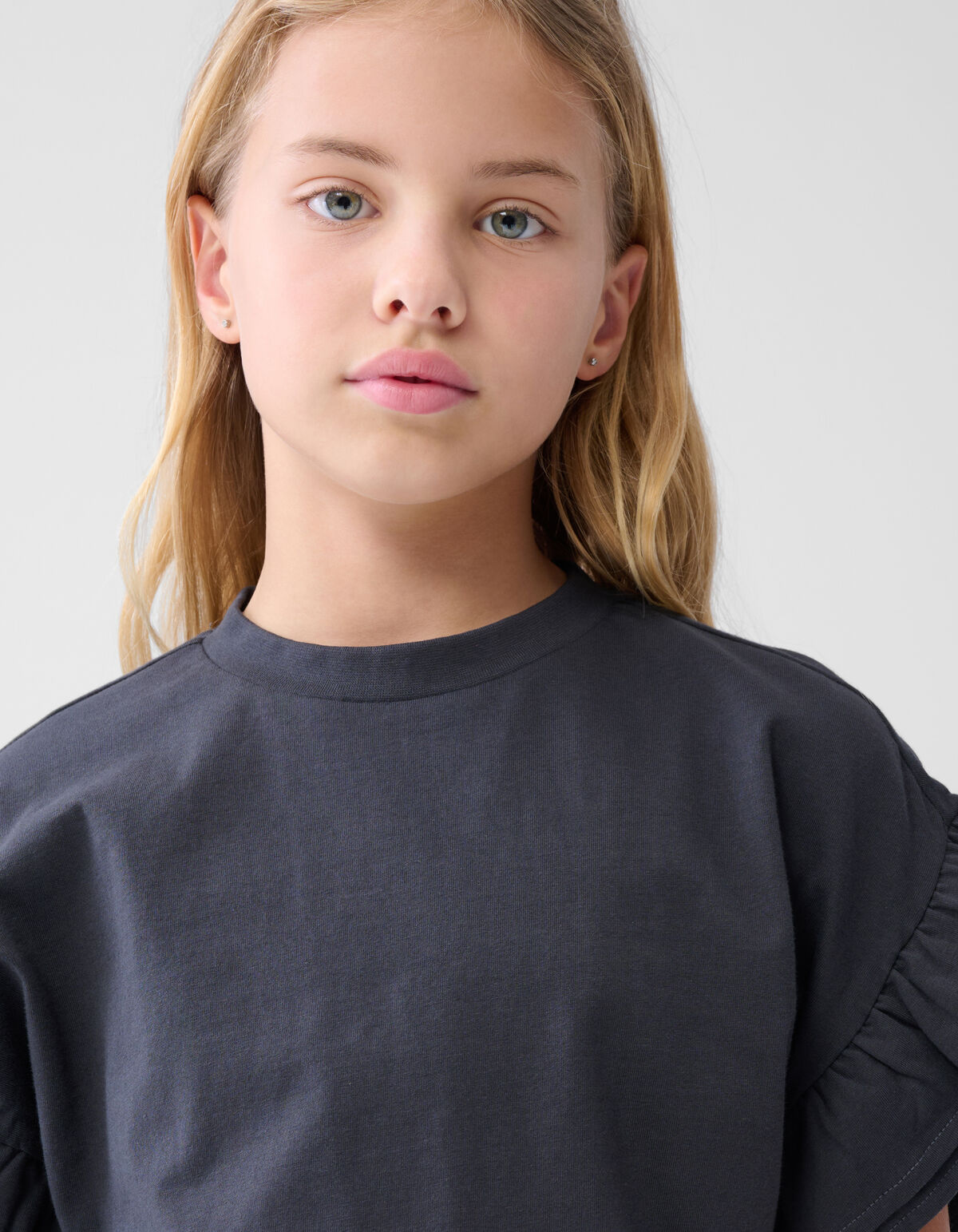 R&uuml;schen-T-Shirt Dunkelgrau SHOEBY GIRLS