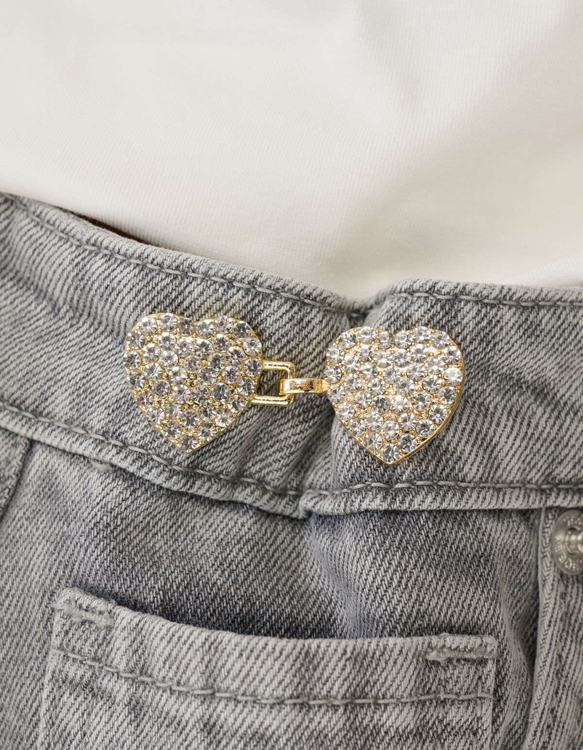 Jeans-Anstecker mit Strass-Herz Gold SHOEBY ACCESSOIRES
