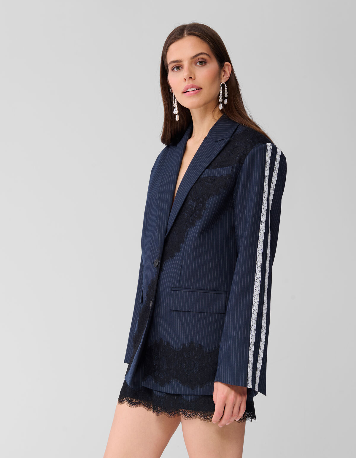 &Uuml;bergro&szlig;er Blazer aus Spitze Dunkelblau SHOEBY WOMEN