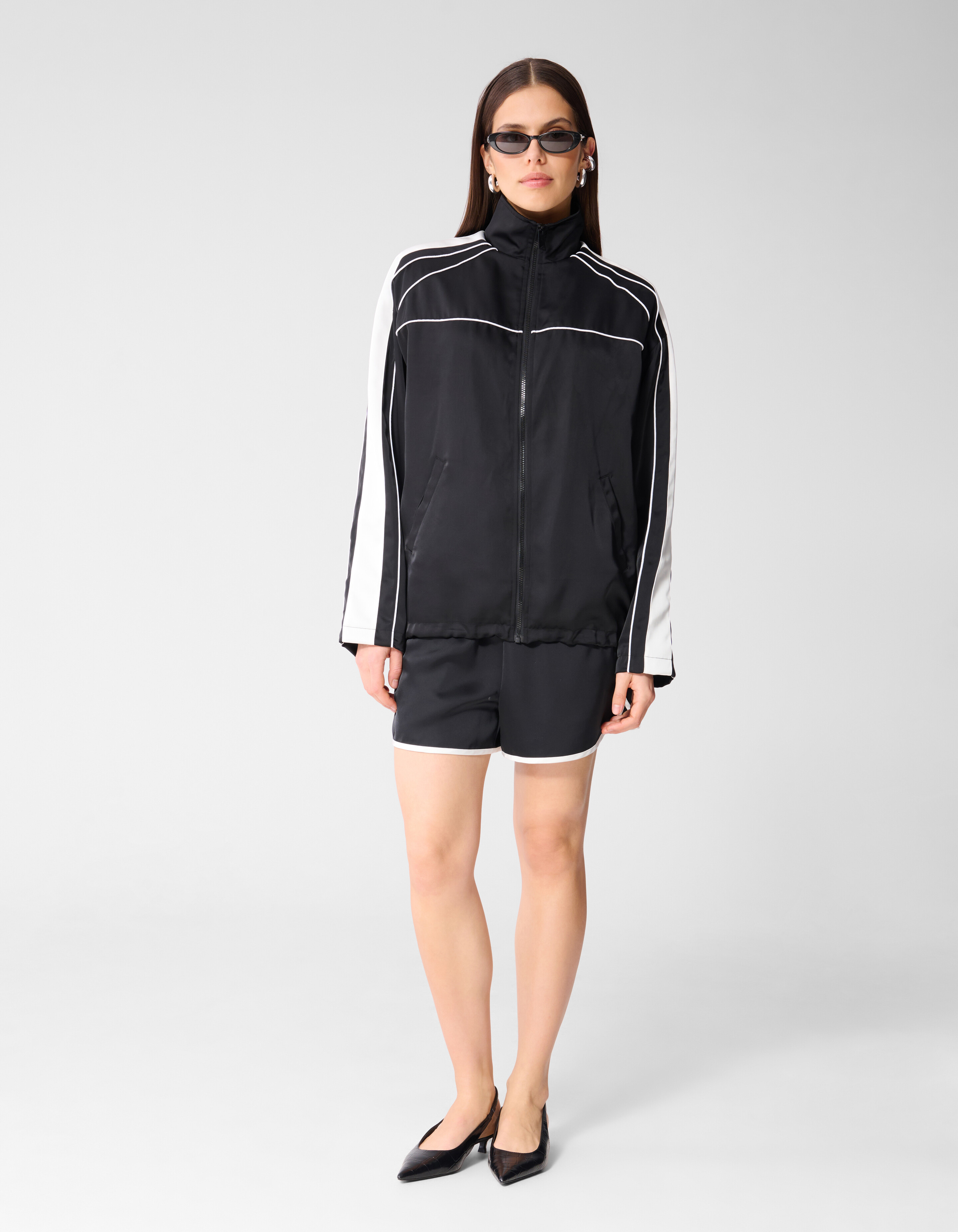 &Uuml;bergro&szlig;er Trainingsanzug Jack Schwarz Von Monica SHOEBY WOMEN