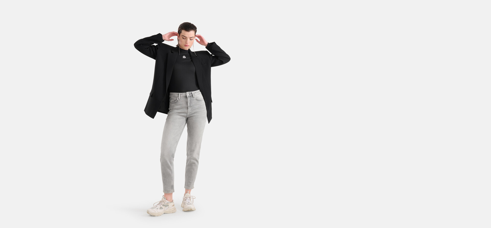 Tapered Fit Jeans Hellgrau SHOEBY WOMEN