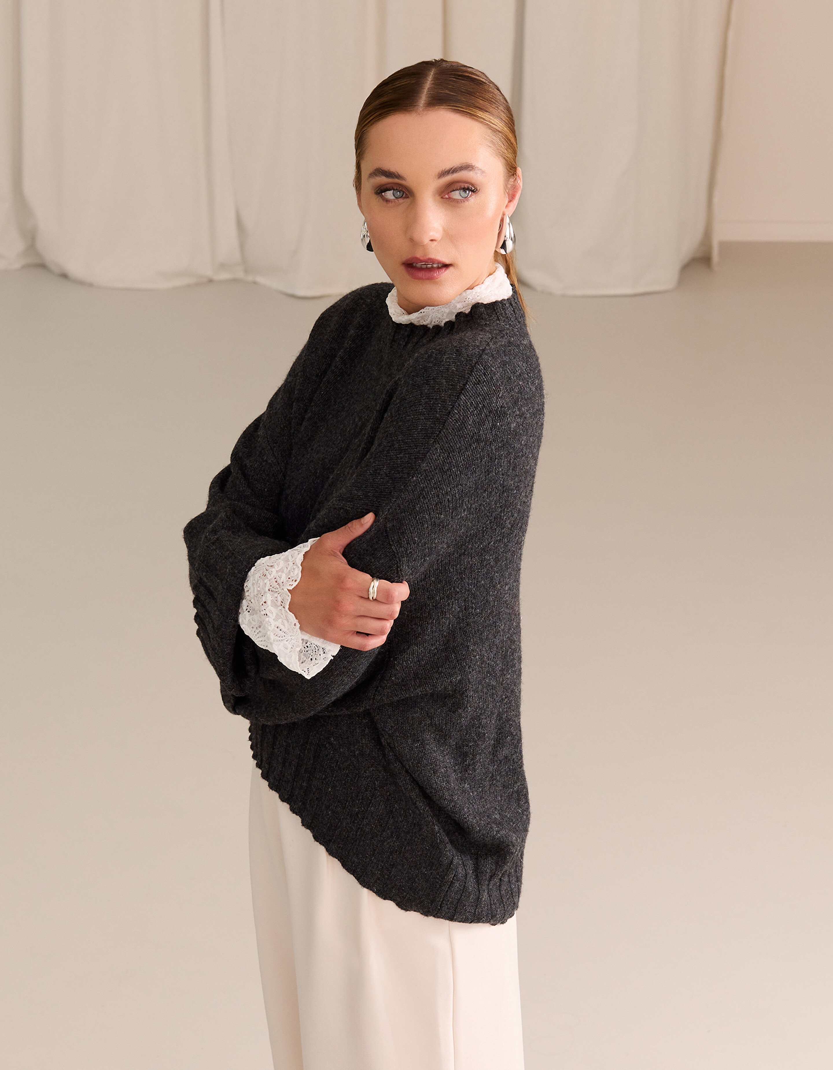 Übergroßer Strickpullover Dunkelgrau von Mieke SHOEBY WOMEN