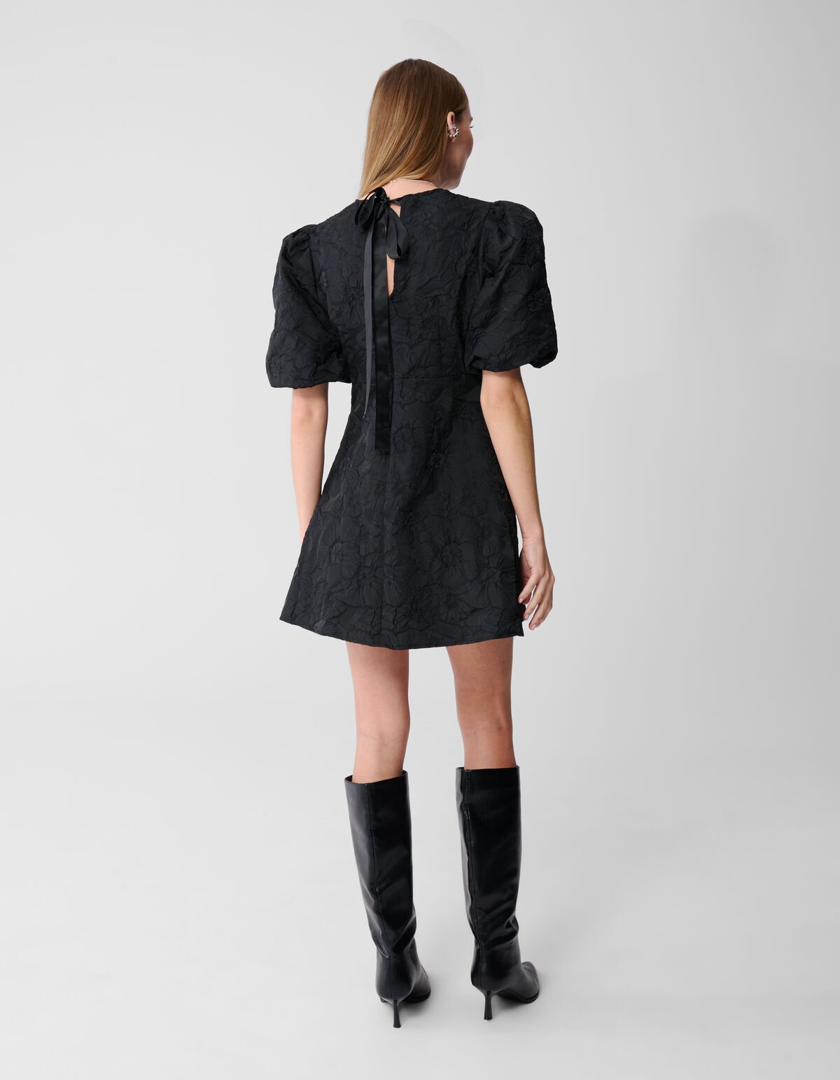 Jacquard-Minikleid mit Schleife Schwarz SHOEBY WOMEN