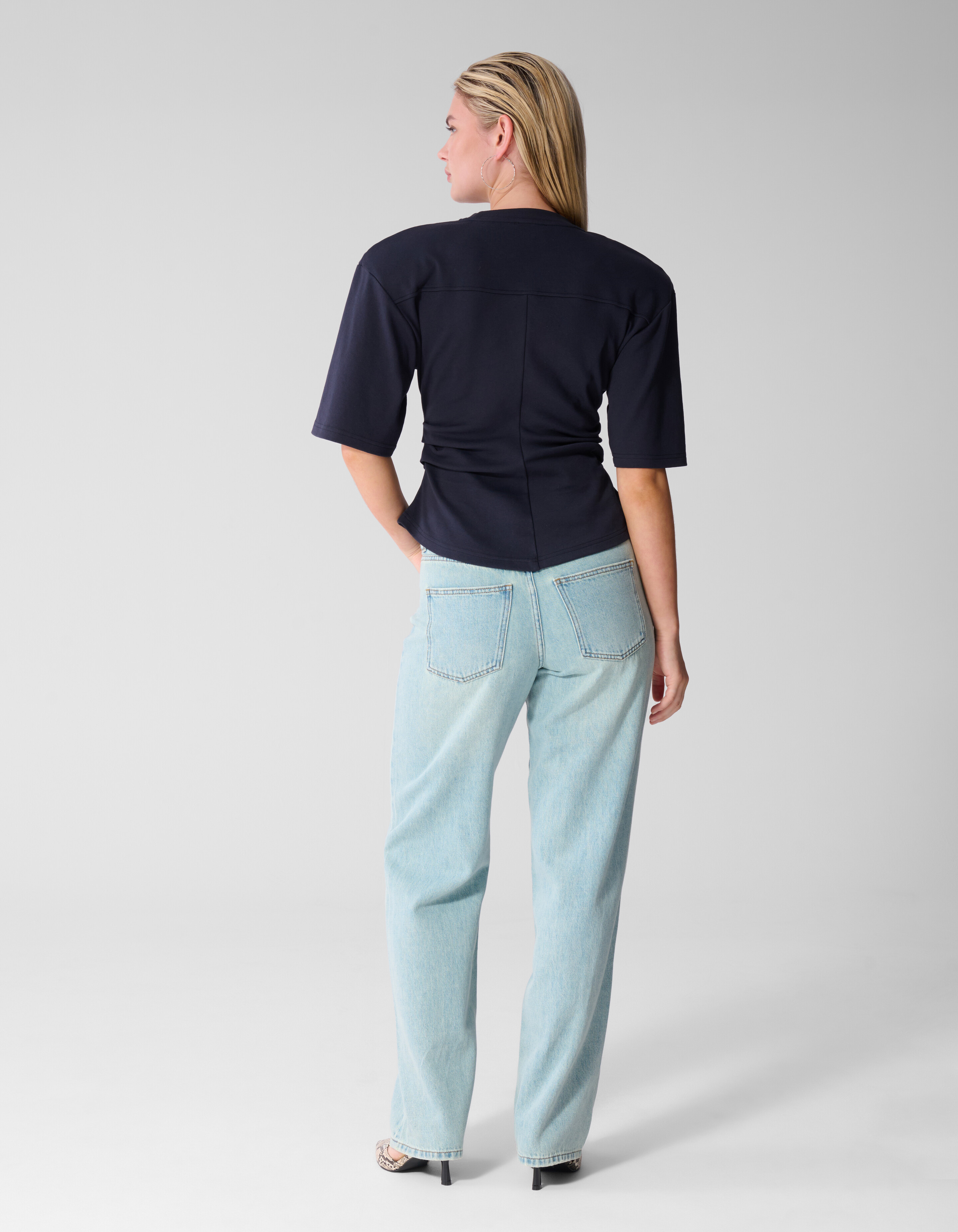 Tailliertes T-Shirt Dunkelblau SHOEBY WOMEN