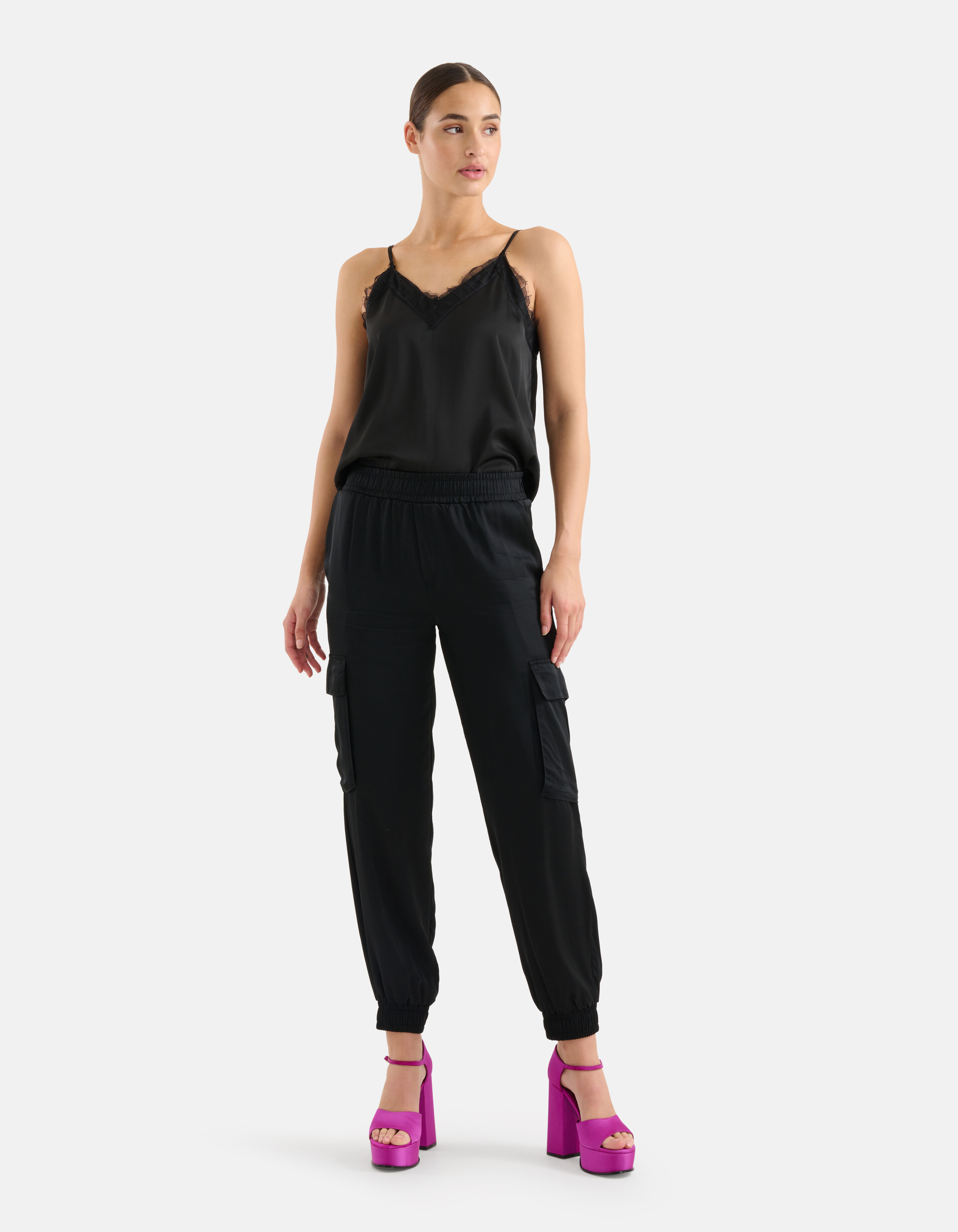 Satin Cargo-Hose Schwarz SHOEBY WOMEN