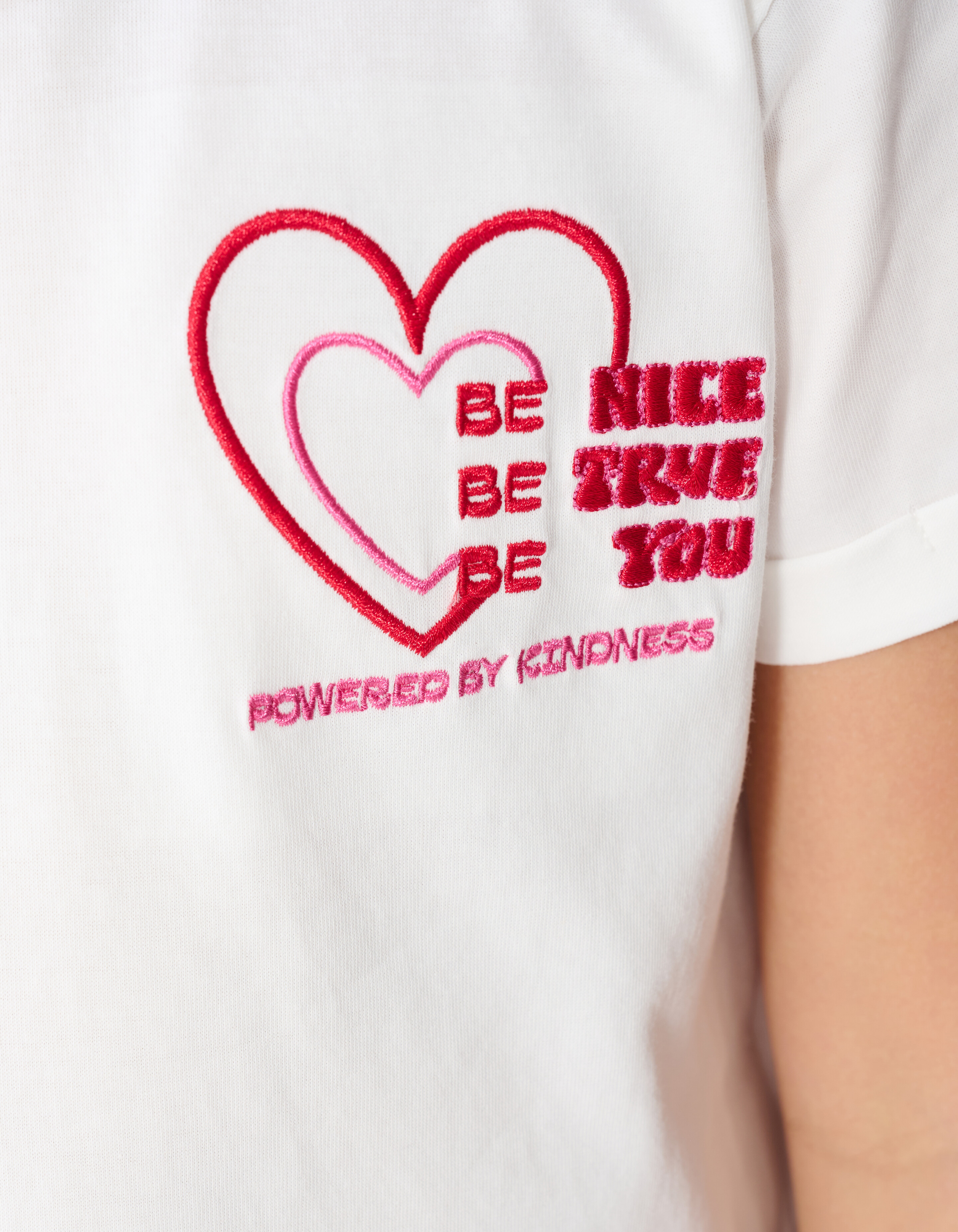 Split Artwork T-Shirt Wei&szlig; SHOEBY GIRLS