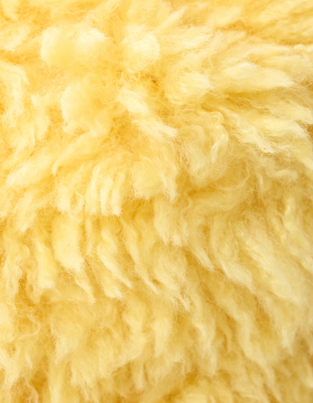 Pelzige Clutch Hellgelb By Lizzy SHOEBY ACCESSOIRES