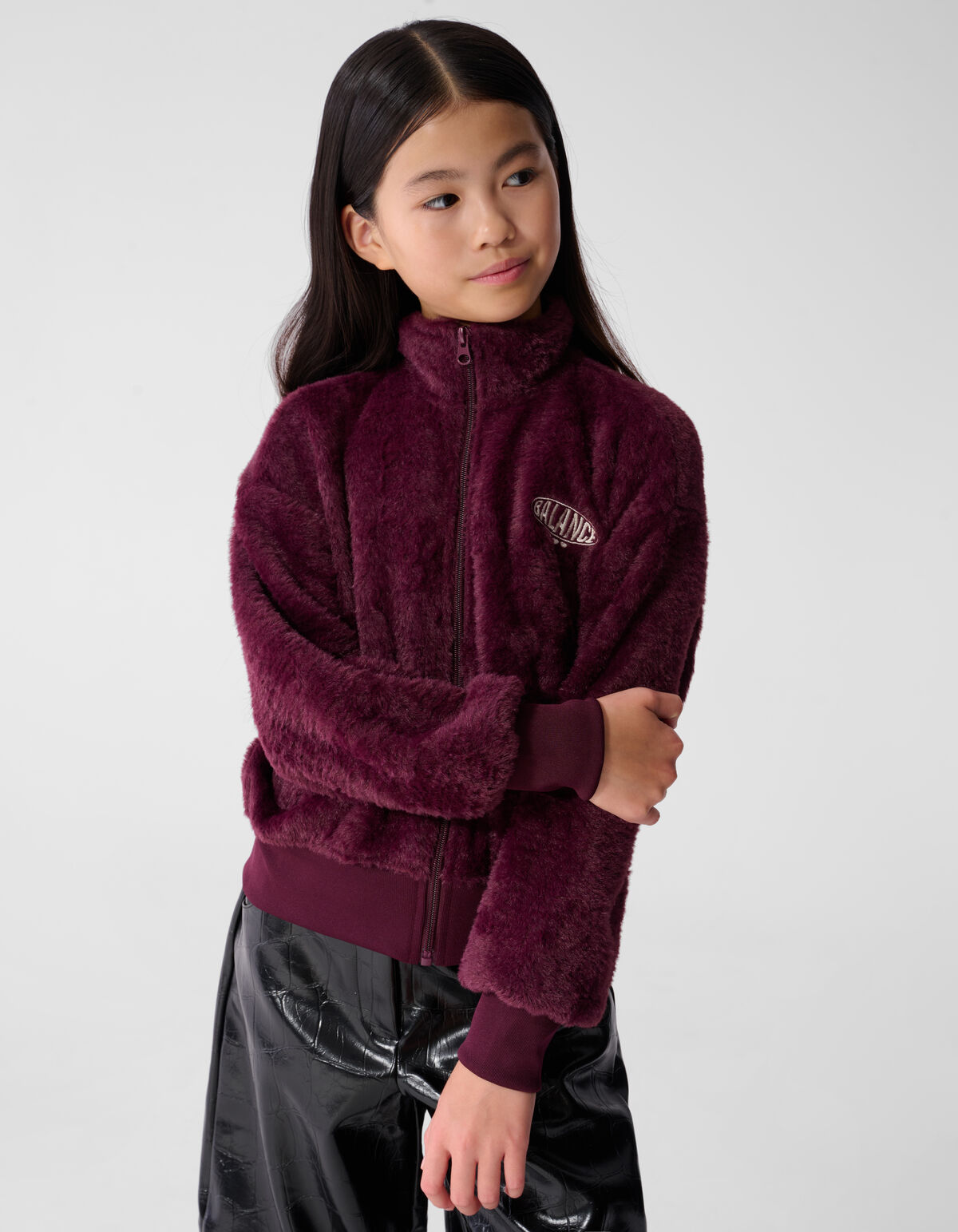 Flauschige Sportjacke Dunkelrot SHOEBY GIRLS