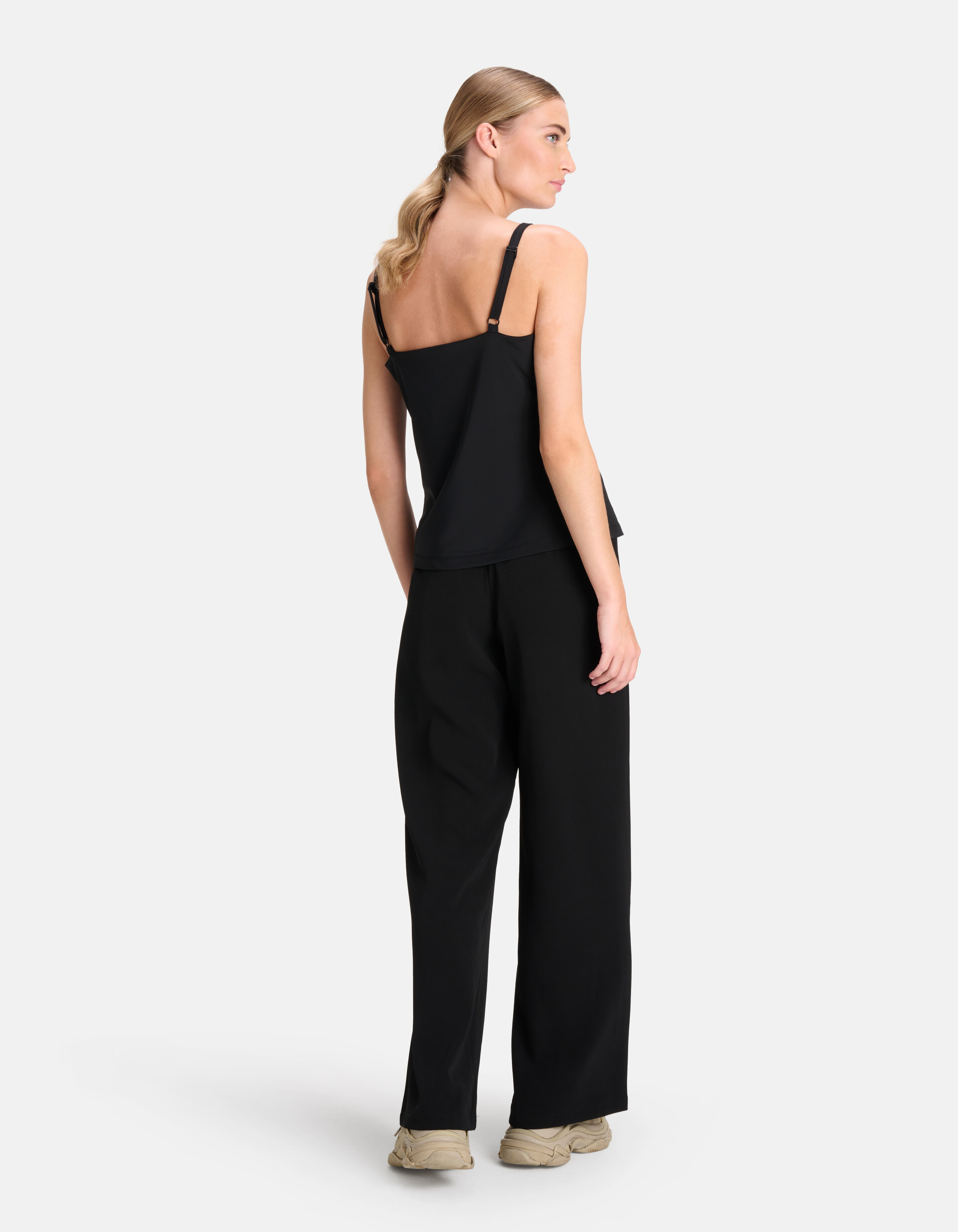 Reisetop aus Samt Schwarz von Mieke SHOEBY WOMEN