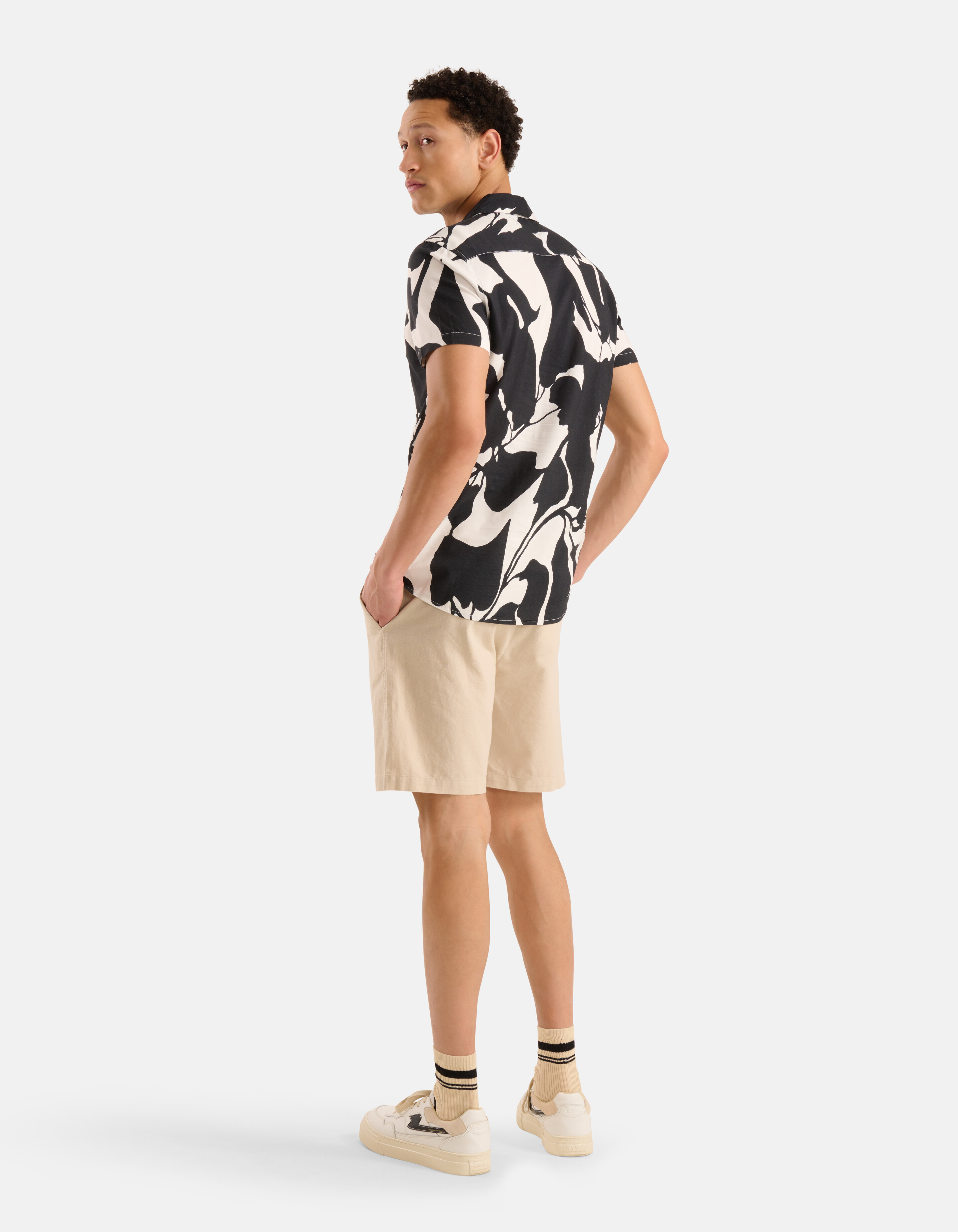 Artwork Shirt Schwarz/Weiß SHOEBY MEN