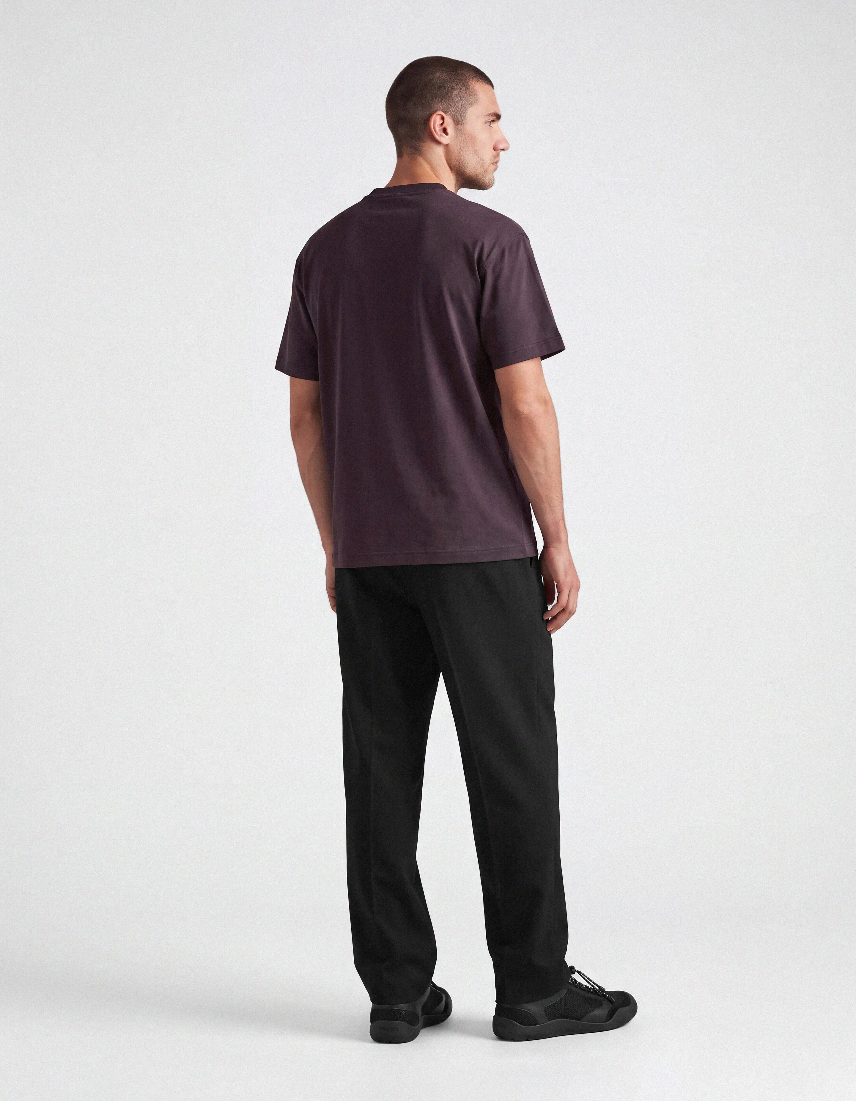 Crinkle Print T-Shirt Dunkellila SHOEBY MEN