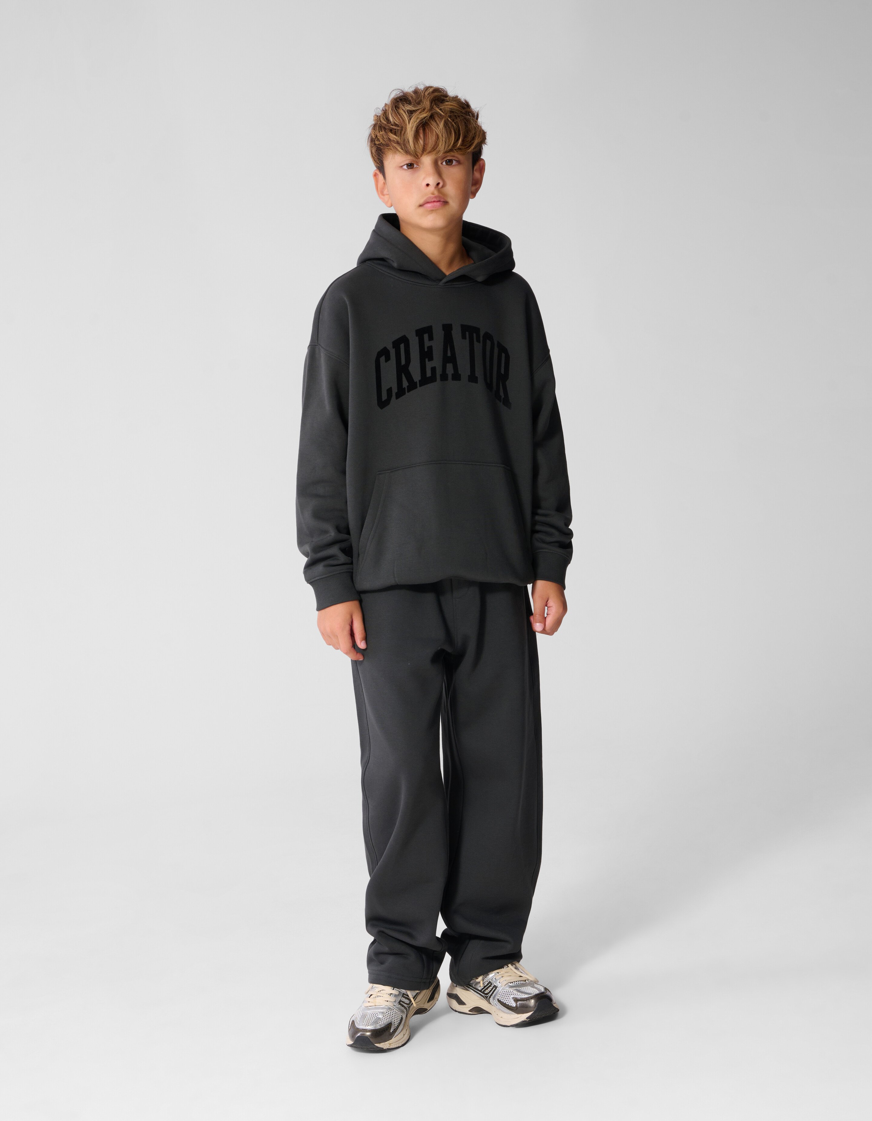 Creator Barrel Joggerhose Schwarz SHOEBY BOYS