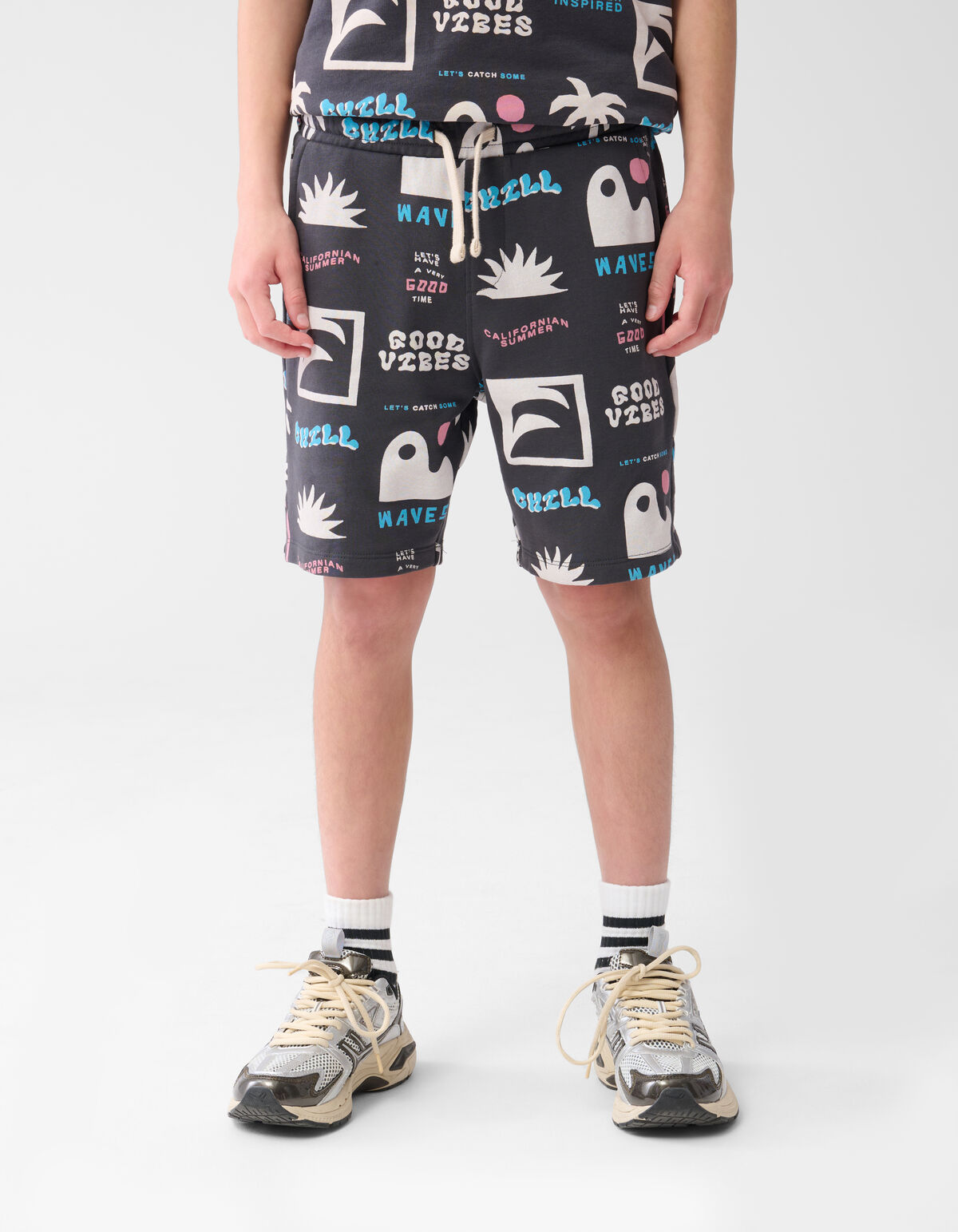 Sommer Short Dunkelgrau SHOEBY BOYS