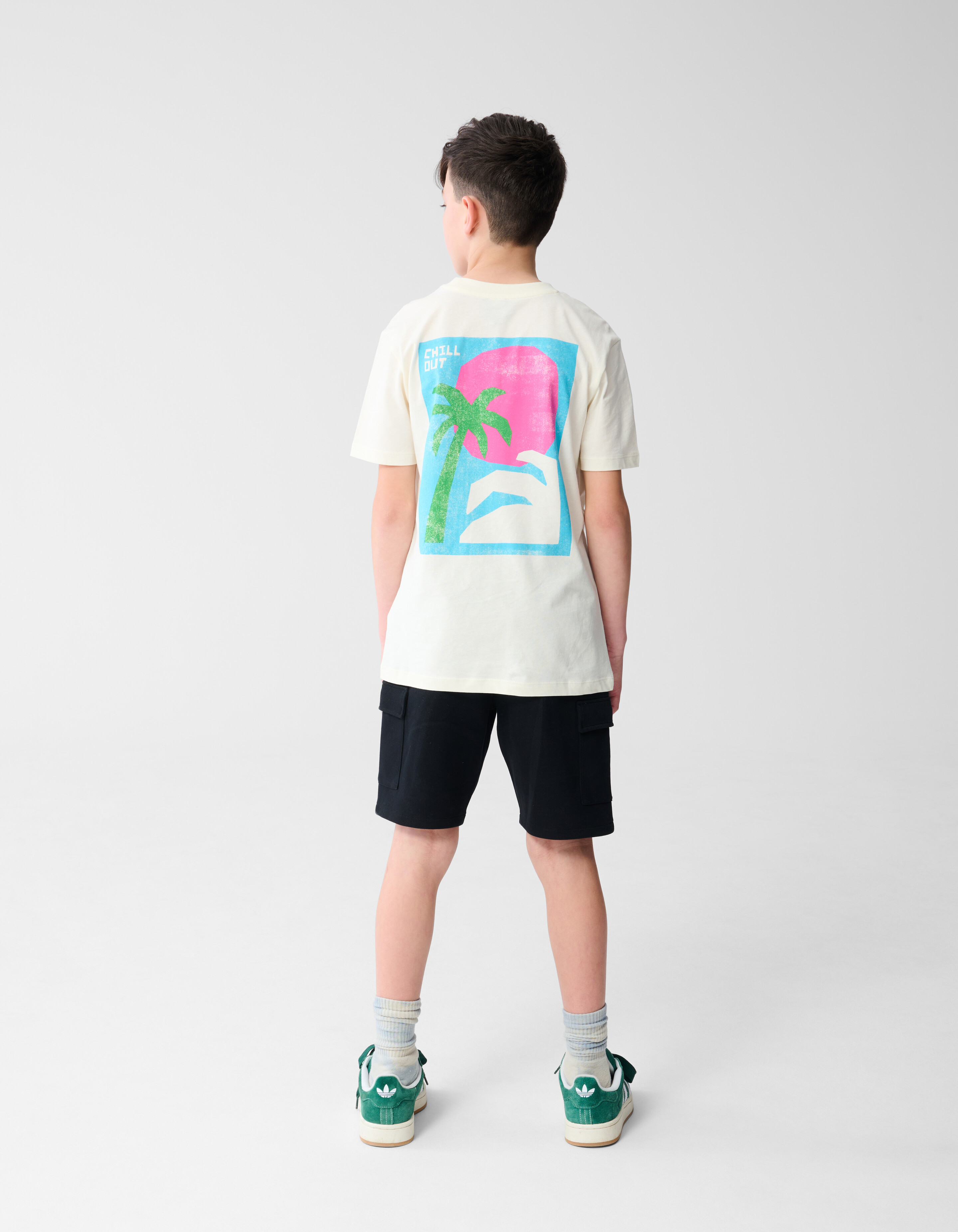 Chill Out Artwork T-shirt Off White SHOEBY BOYS