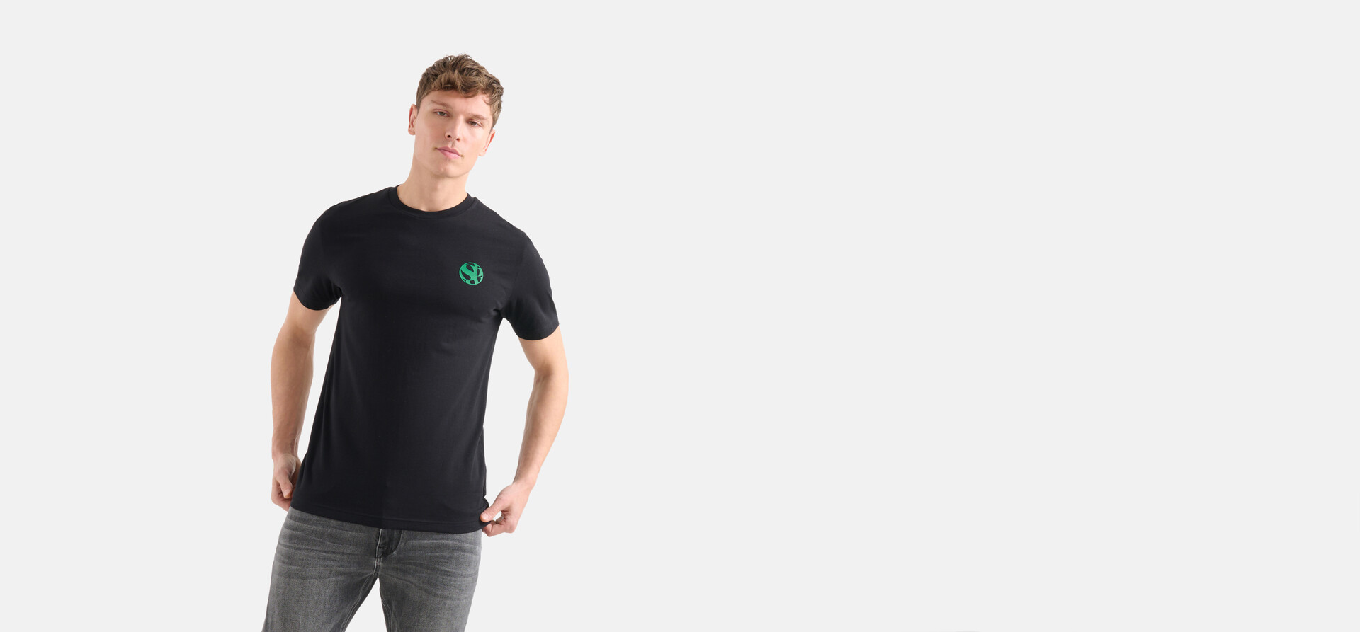 T-Shirt mit Artwork Schwarz SHOEBY MEN