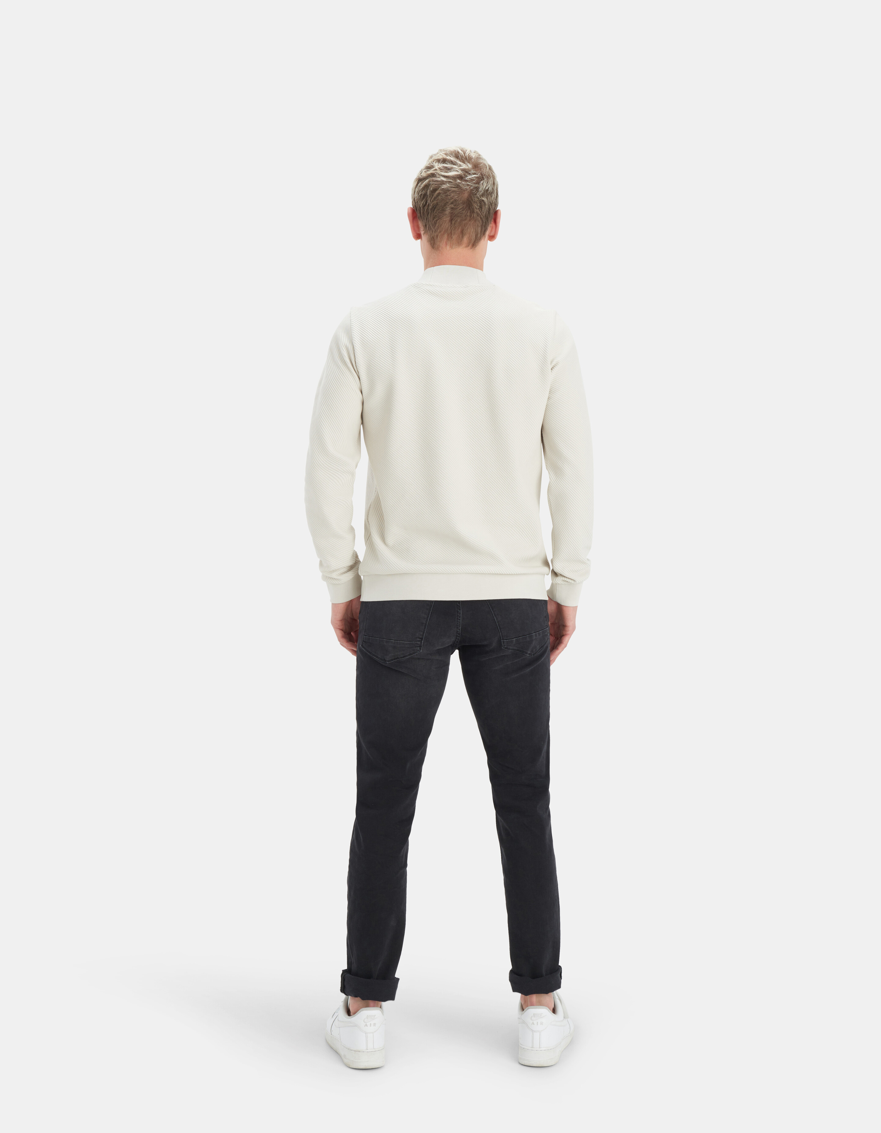 Diagonaler Pullover REFILL