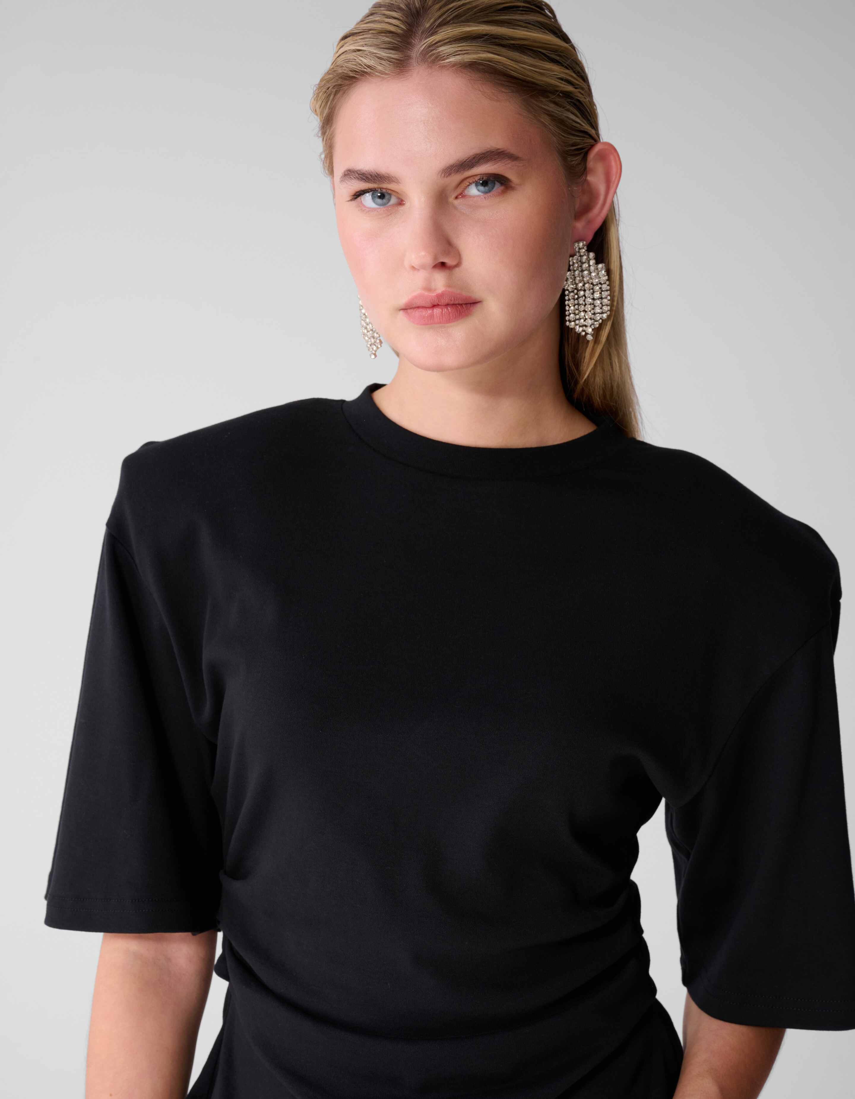 Schwarzes T-Shirt mit Taillenbund SHOEBY WOMEN