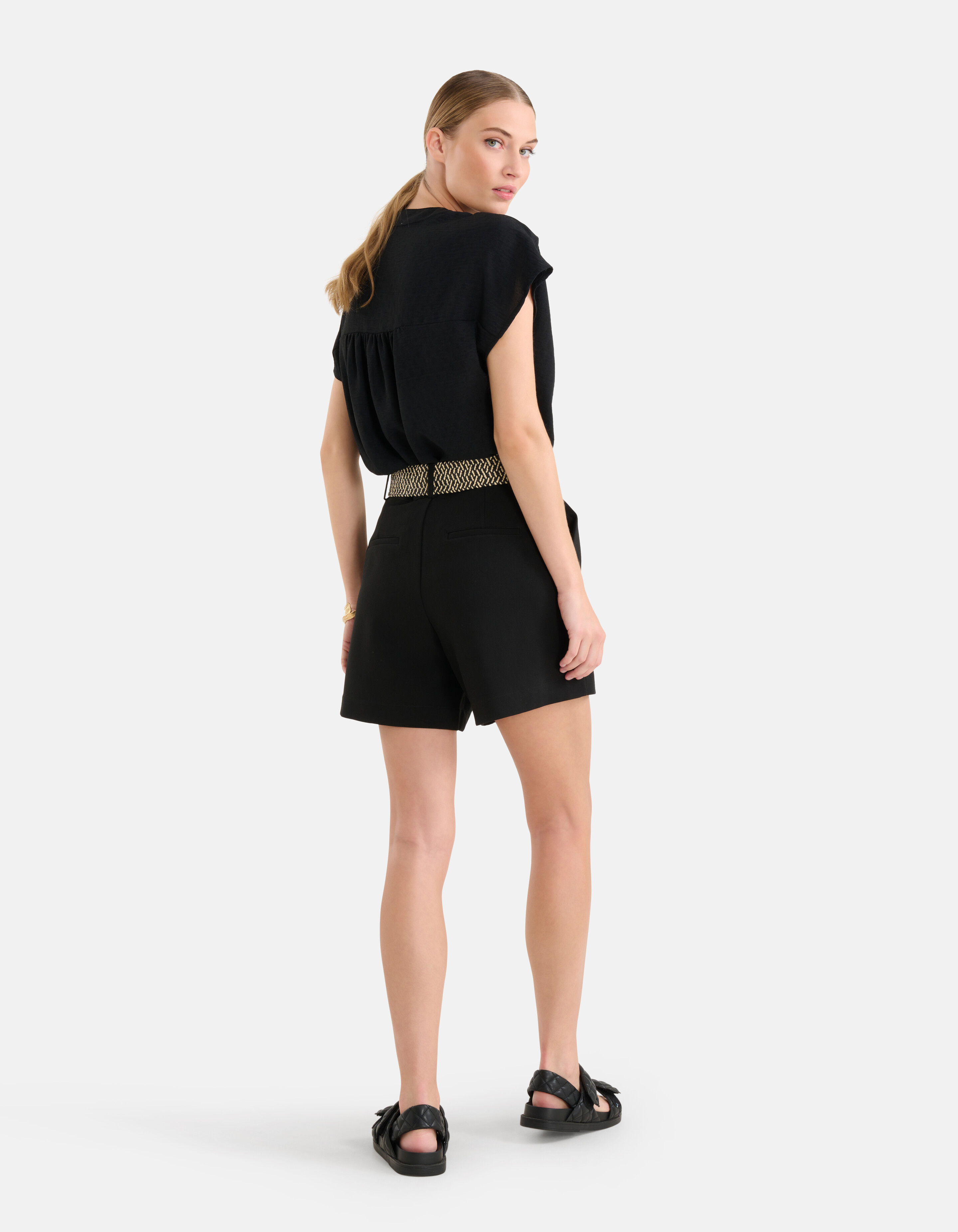 Relaxed Fit Top Zwart SHOEBY WOMEN