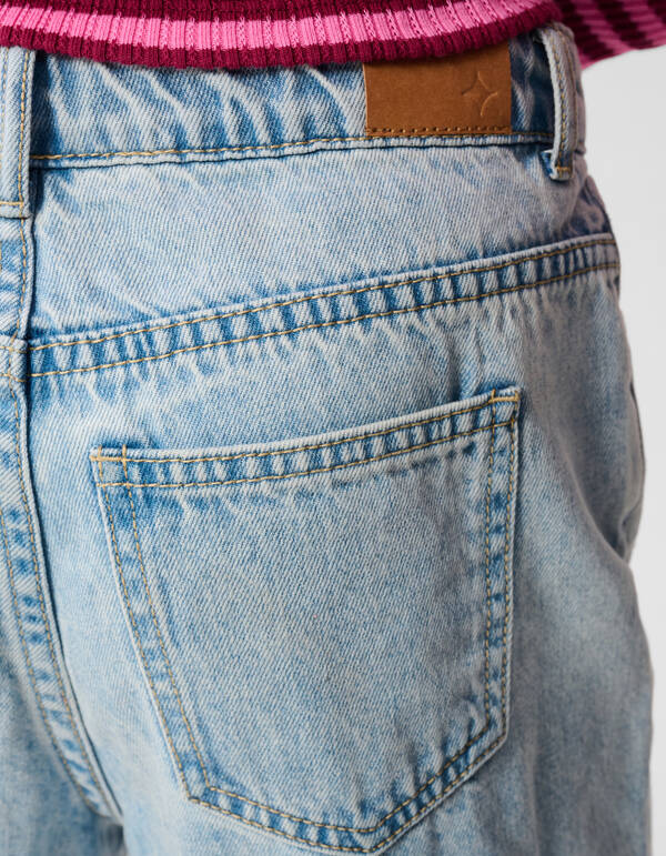 Lustiges Kunstwerk, gebleichter Denim SHOEBY GIRLS