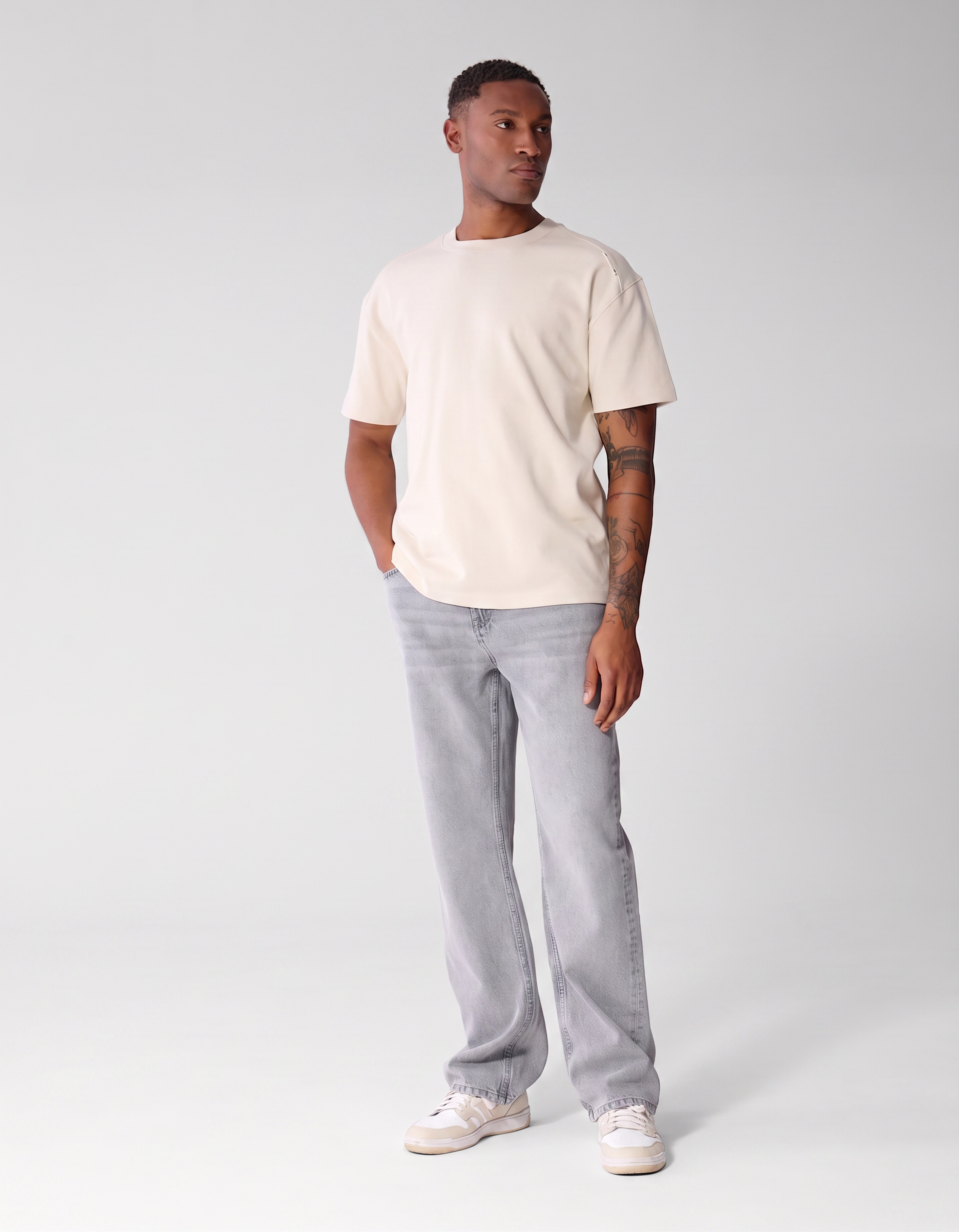 Basic-T-Shirt mit Aufdruck Beige SHOEBY MEN