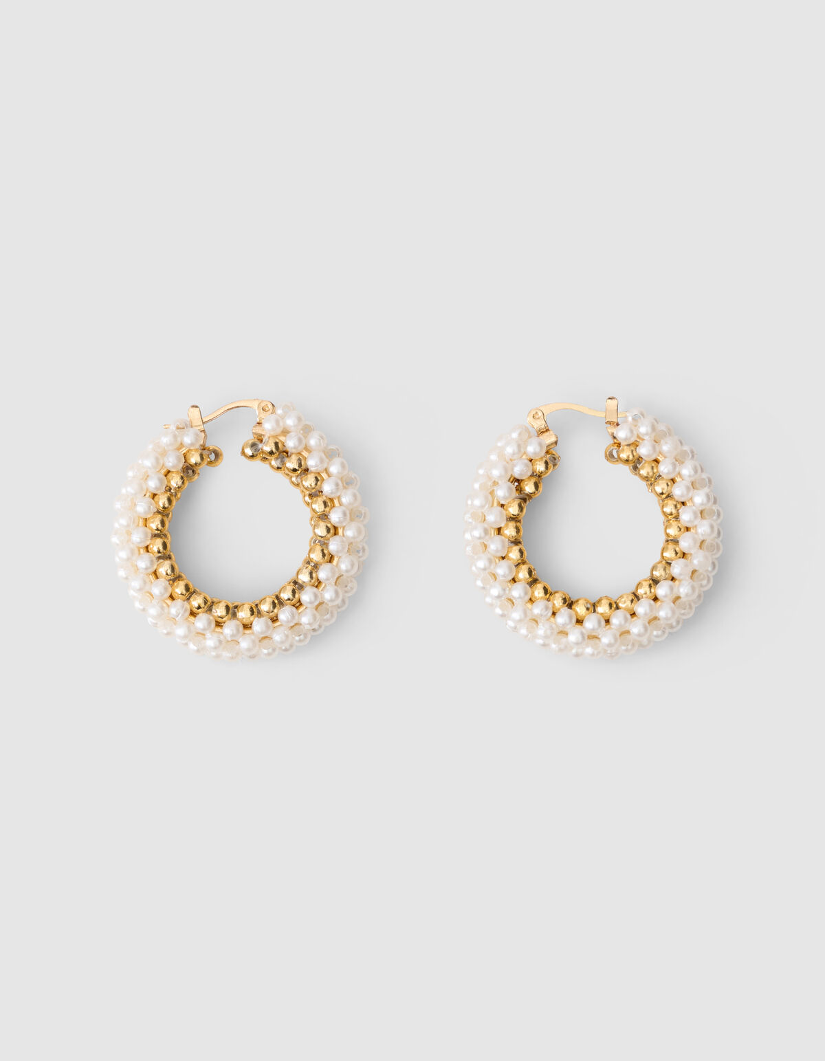 Perlencreolen in Cremeweiß SHOEBY ACCESSOIRES