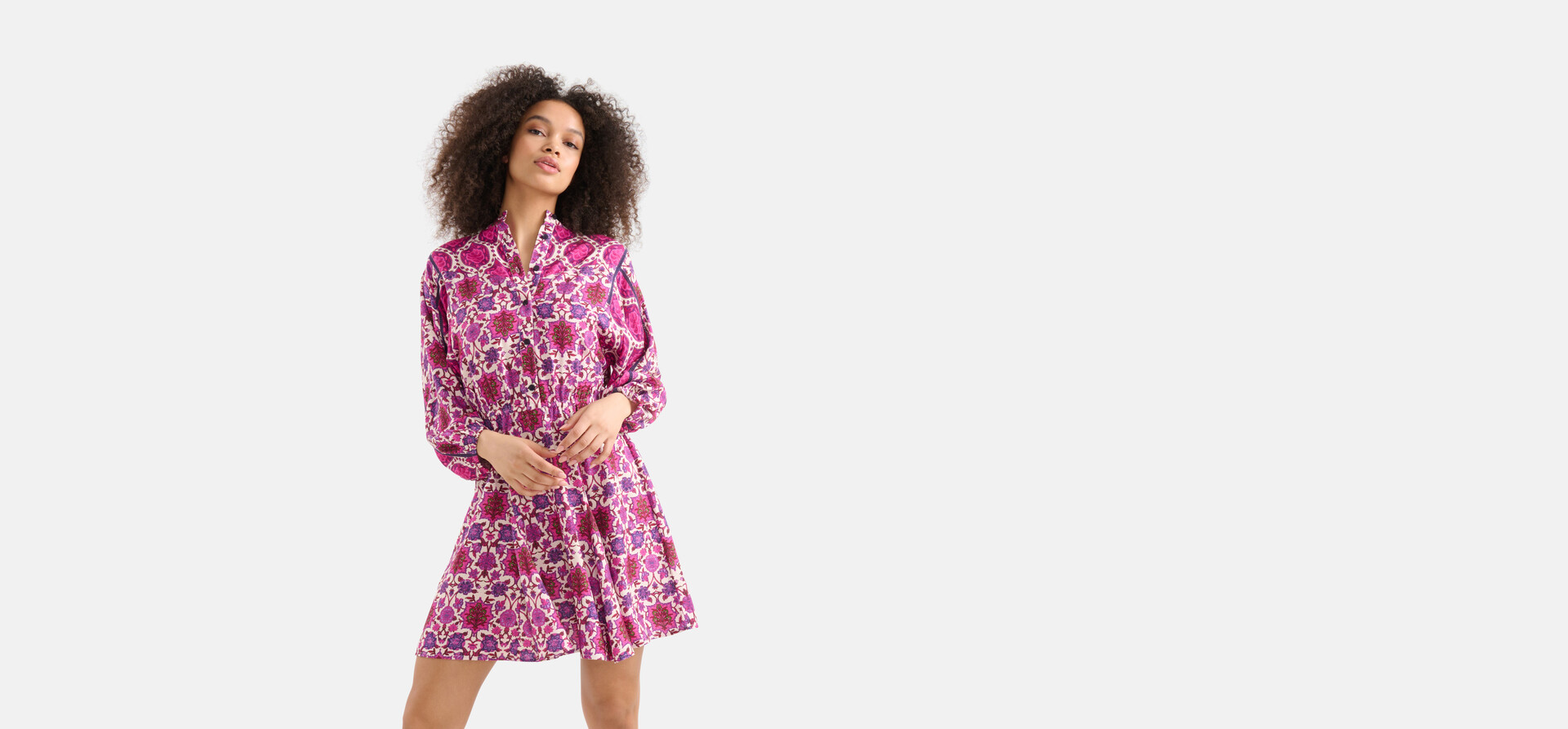 Grafik Print Kleid Lila SHOEBY WOMEN