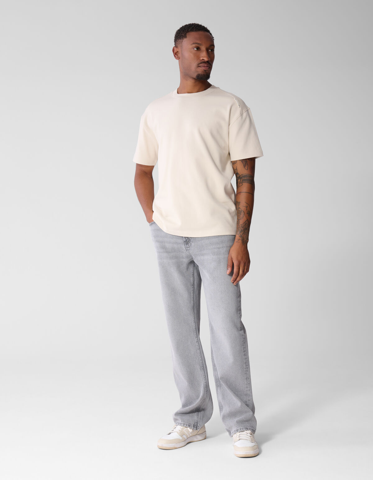 Basic-T-Shirt mit Aufdruck Beige SHOEBY MEN