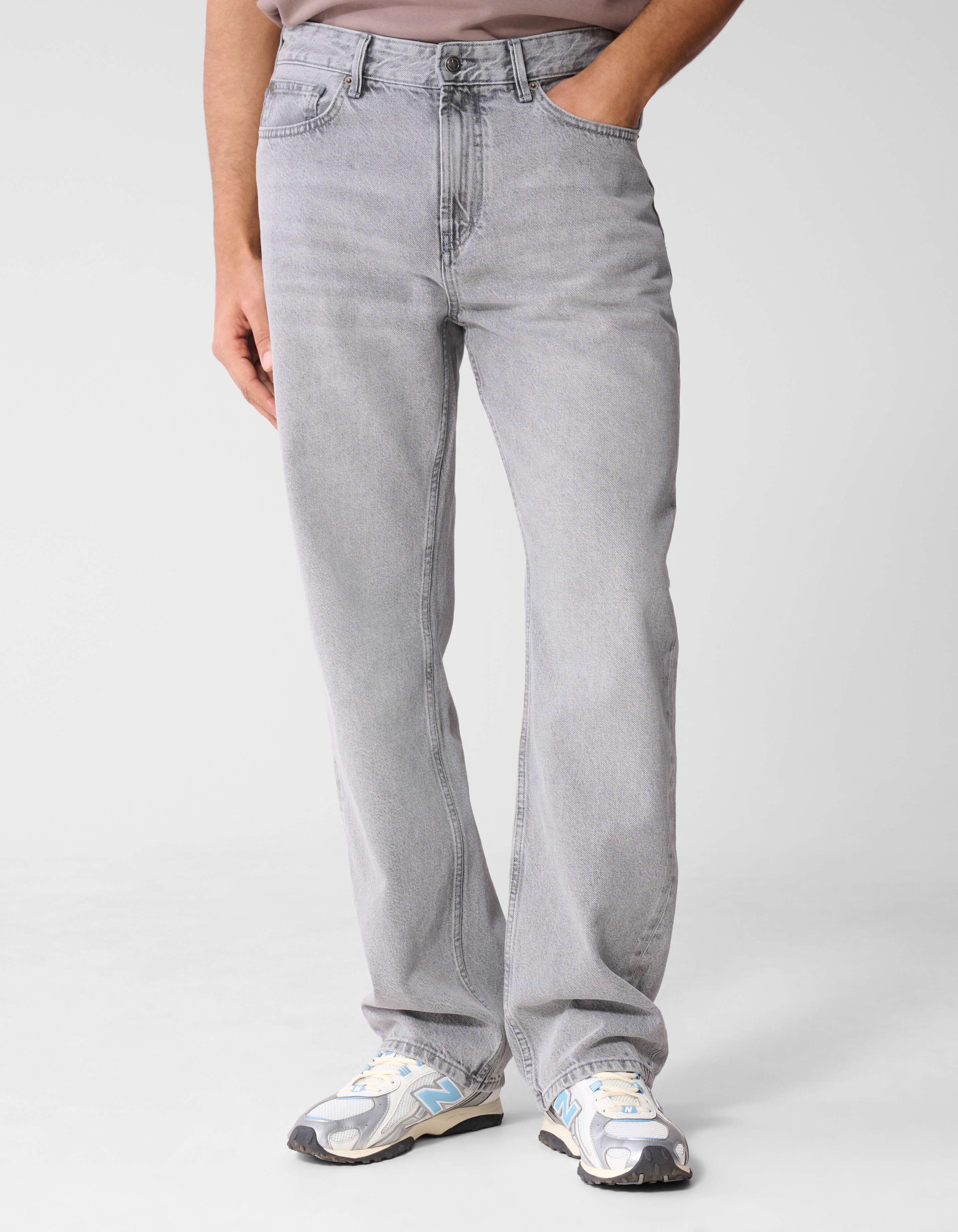 Relaxed Fit Jeans Hellgrau L32 SHOEBY MEN