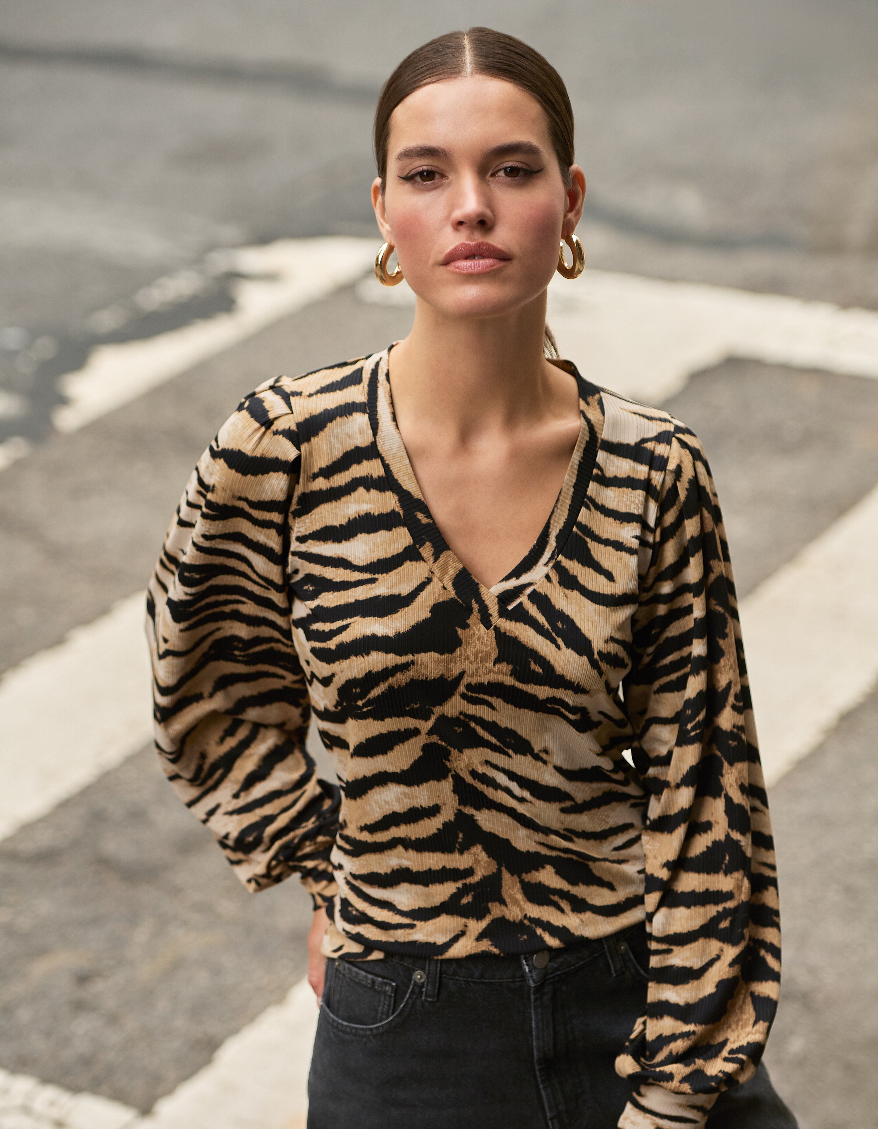 Tigerprint Rib Jersey Top Braun SHOEBY WOMEN
