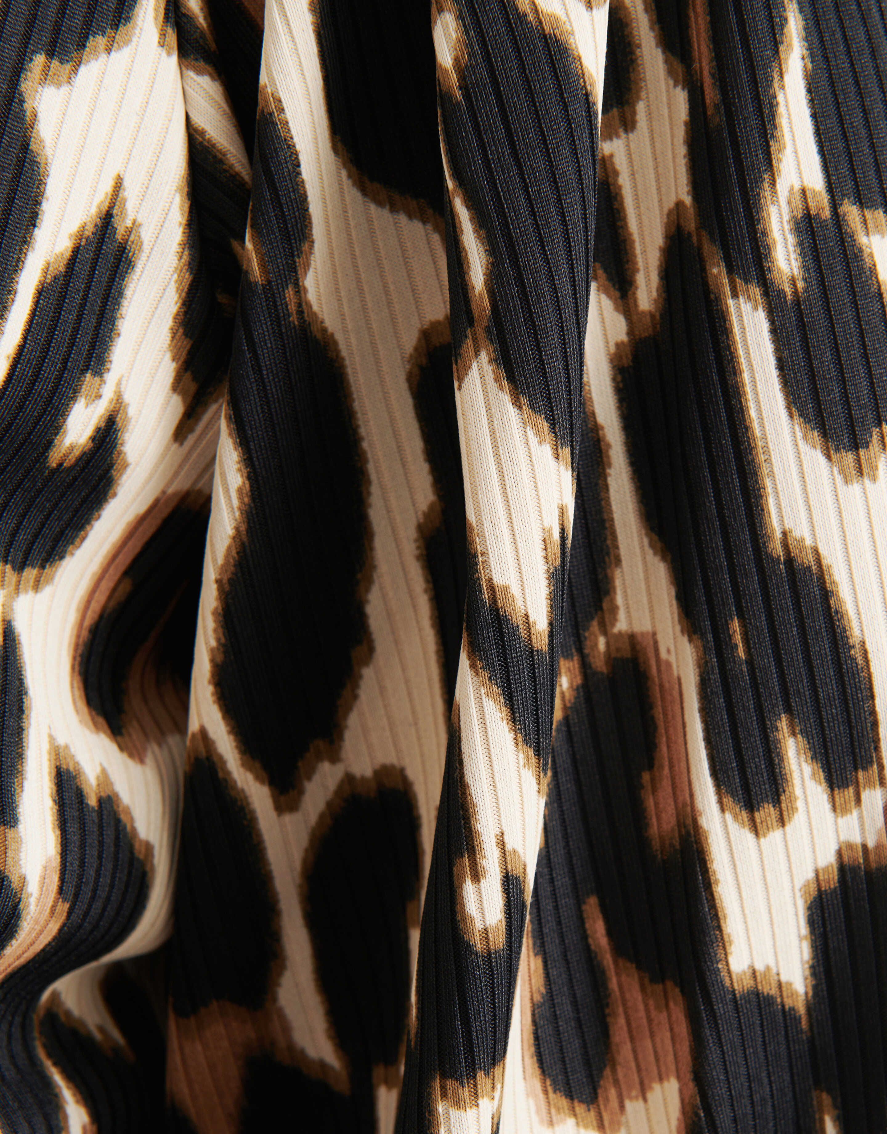 Leopard Rib Top Schwarz SHOEBY WOMEN