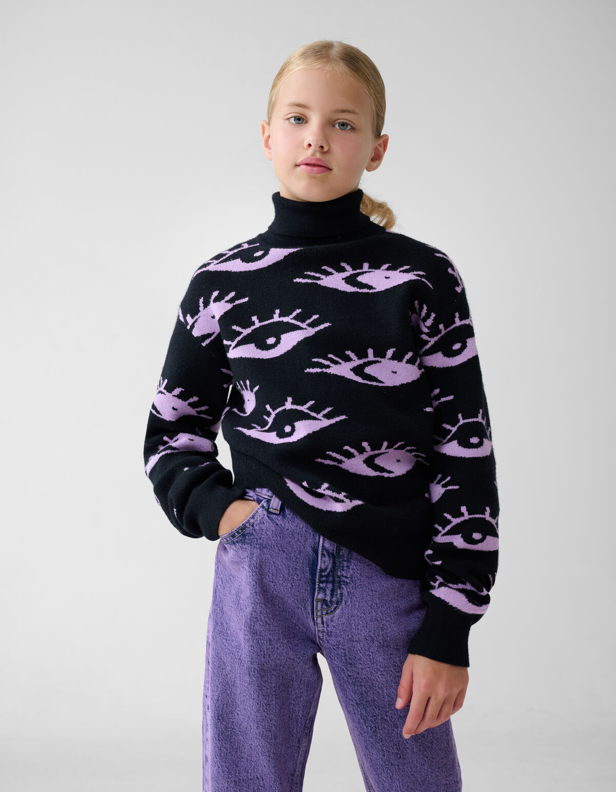 Ösen-Rollkragenpullover Schwarz SHOEBY GIRLS