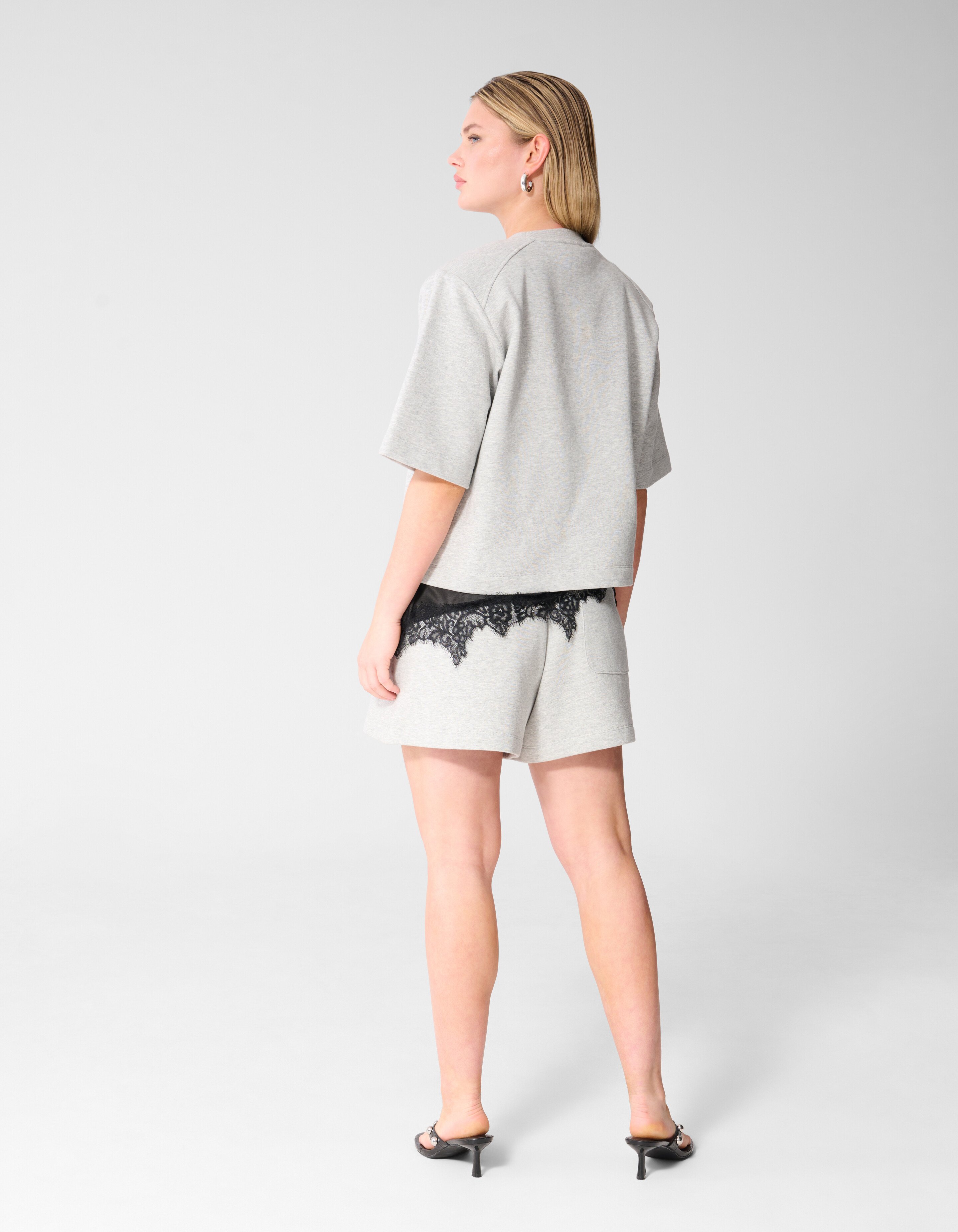 Sweatshort Hellgrau SHOEBY WOMEN