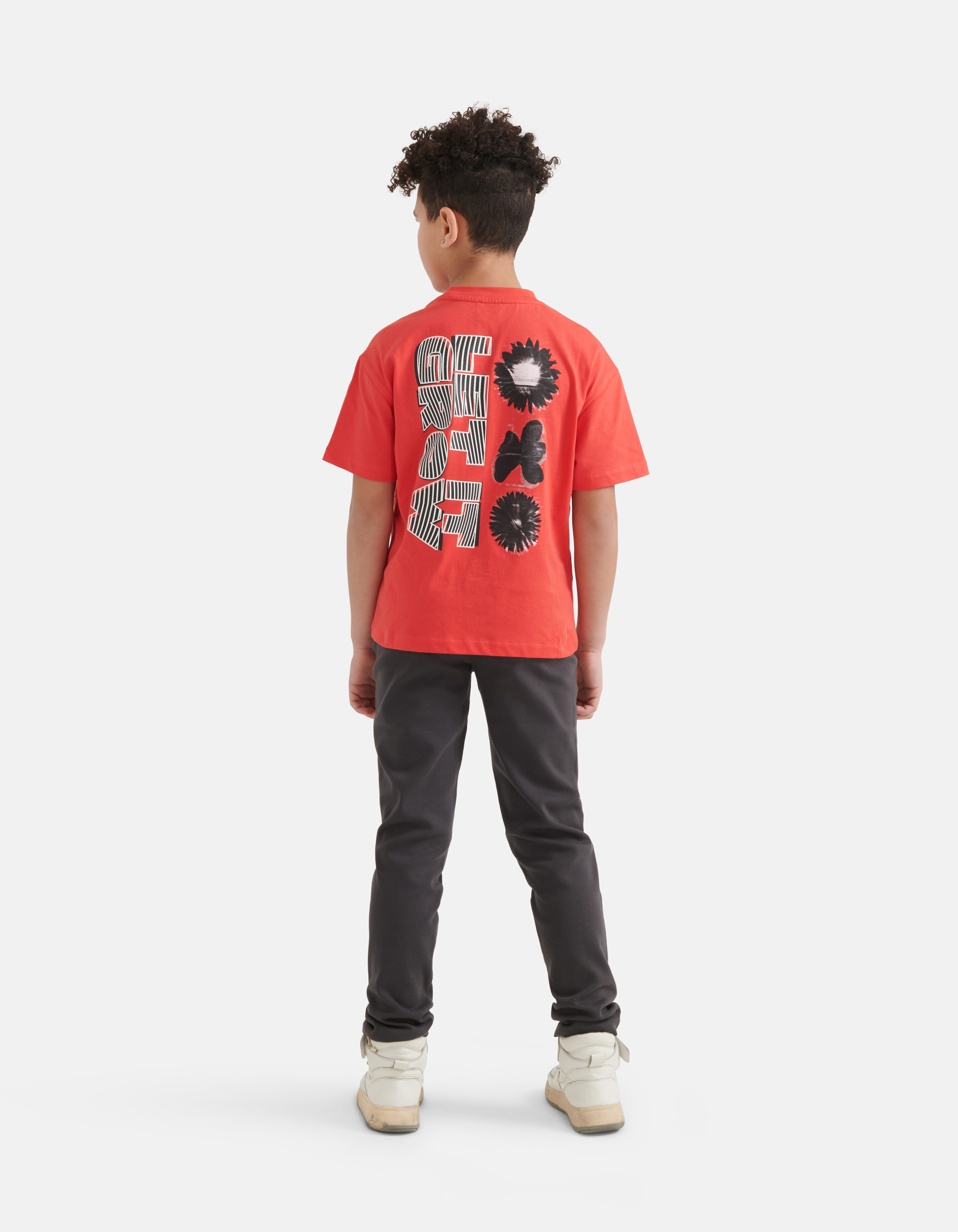 Kunstwerk T-shirt Rot SHOEBY BOYS