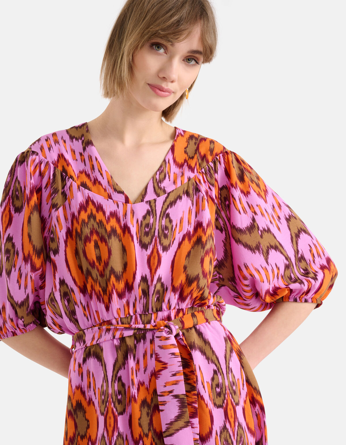 Grafik Print Kleid Lila SHOEBY WOMEN