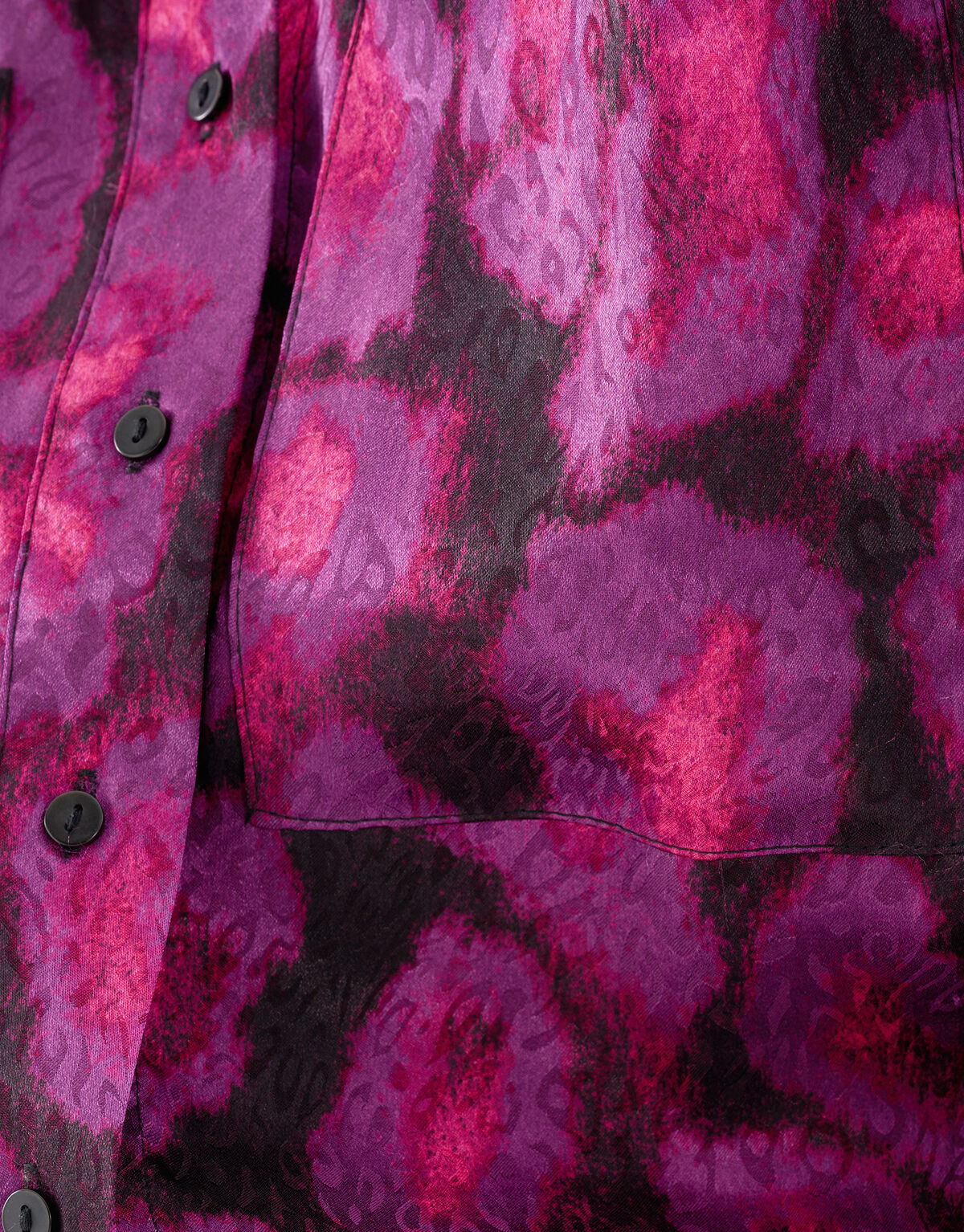 Satin Kleid mit Schulterpolsterung Violett EKSEPT