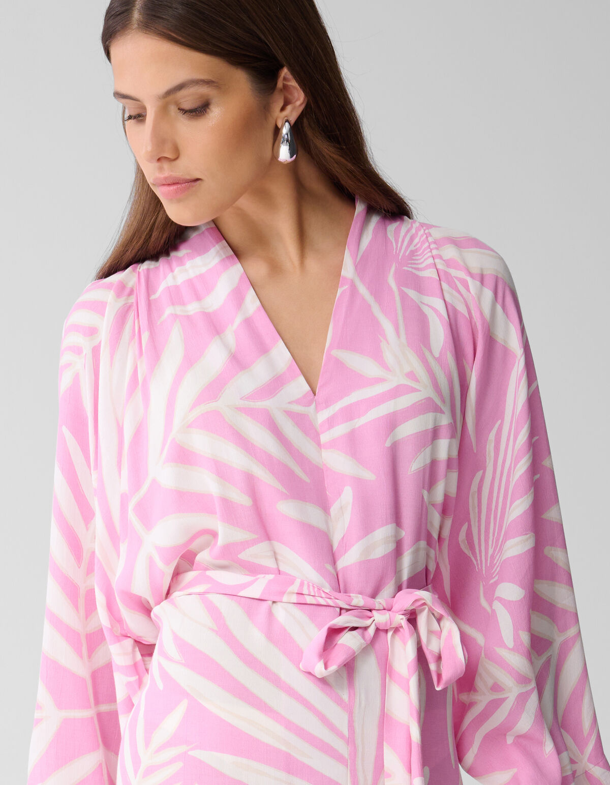 Bedruckte Kimono-Maxikleid in Hellrosa SHOEBY WOMEN