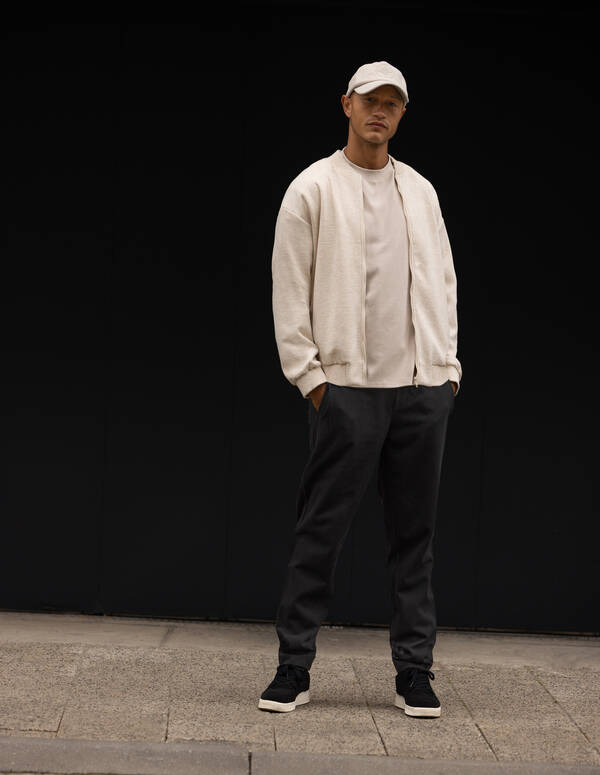 Spark Logo Print T-Shirt Beige SHOEBY MEN