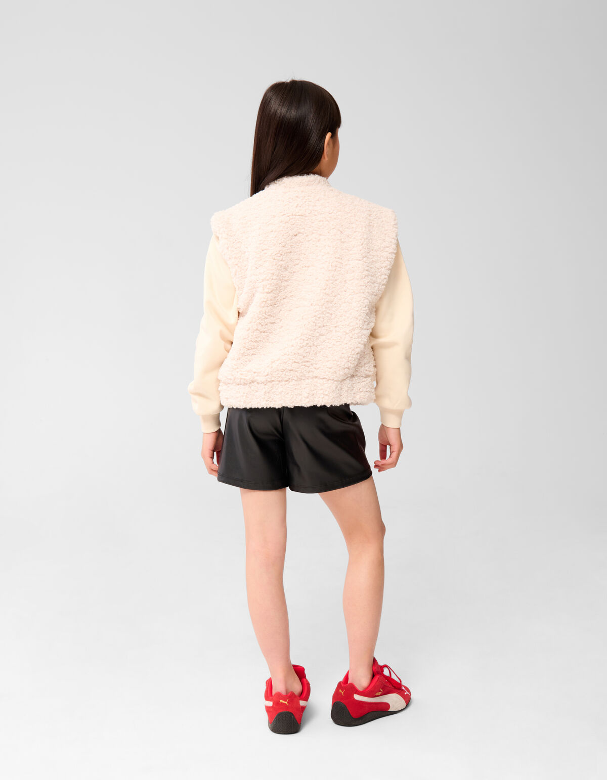 Teddy Gilet Gebrochenes Weiß SHOEBY GIRLS